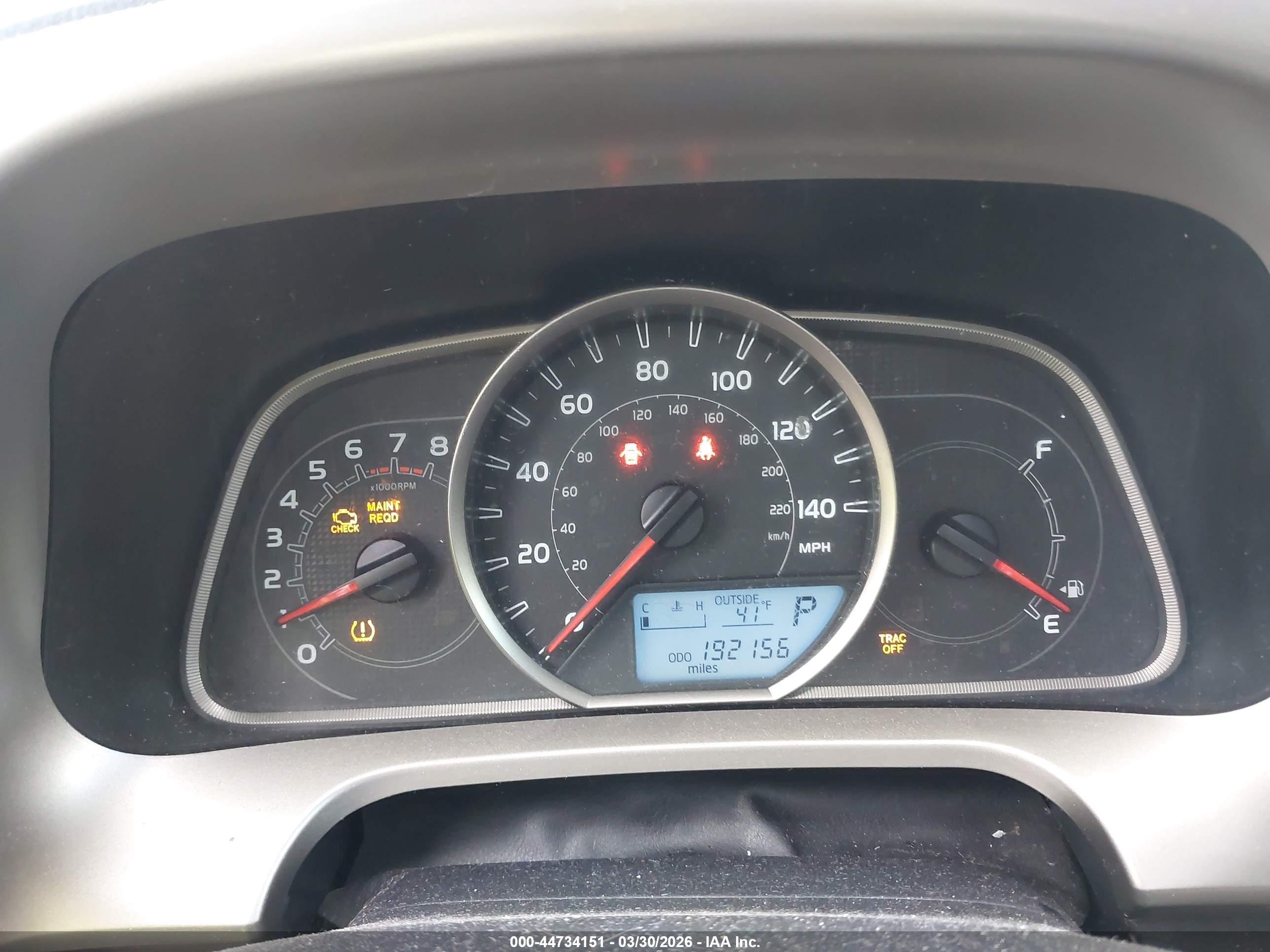 TOYOTA RAV4 image 7