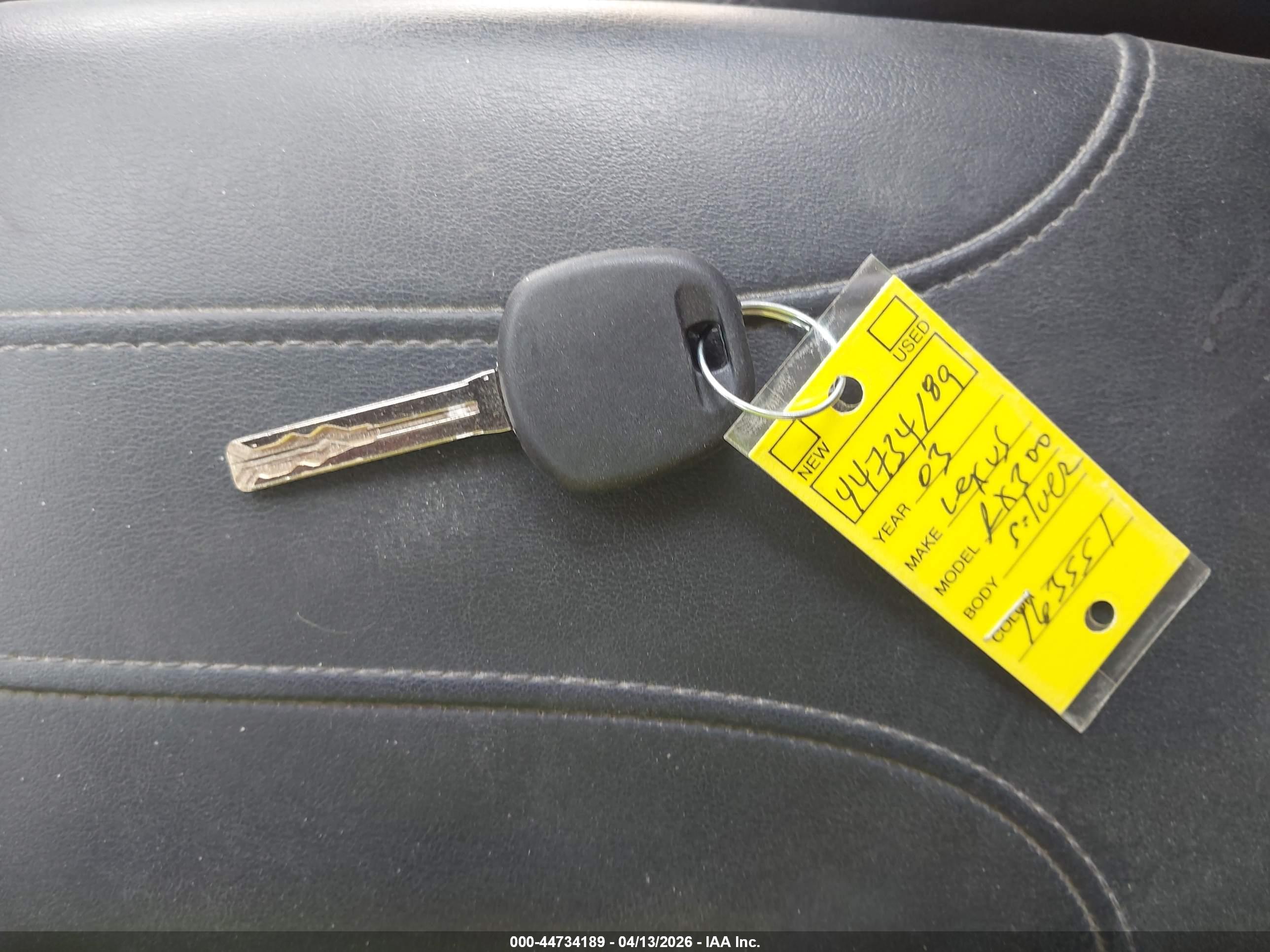 LEXUS RX image 11