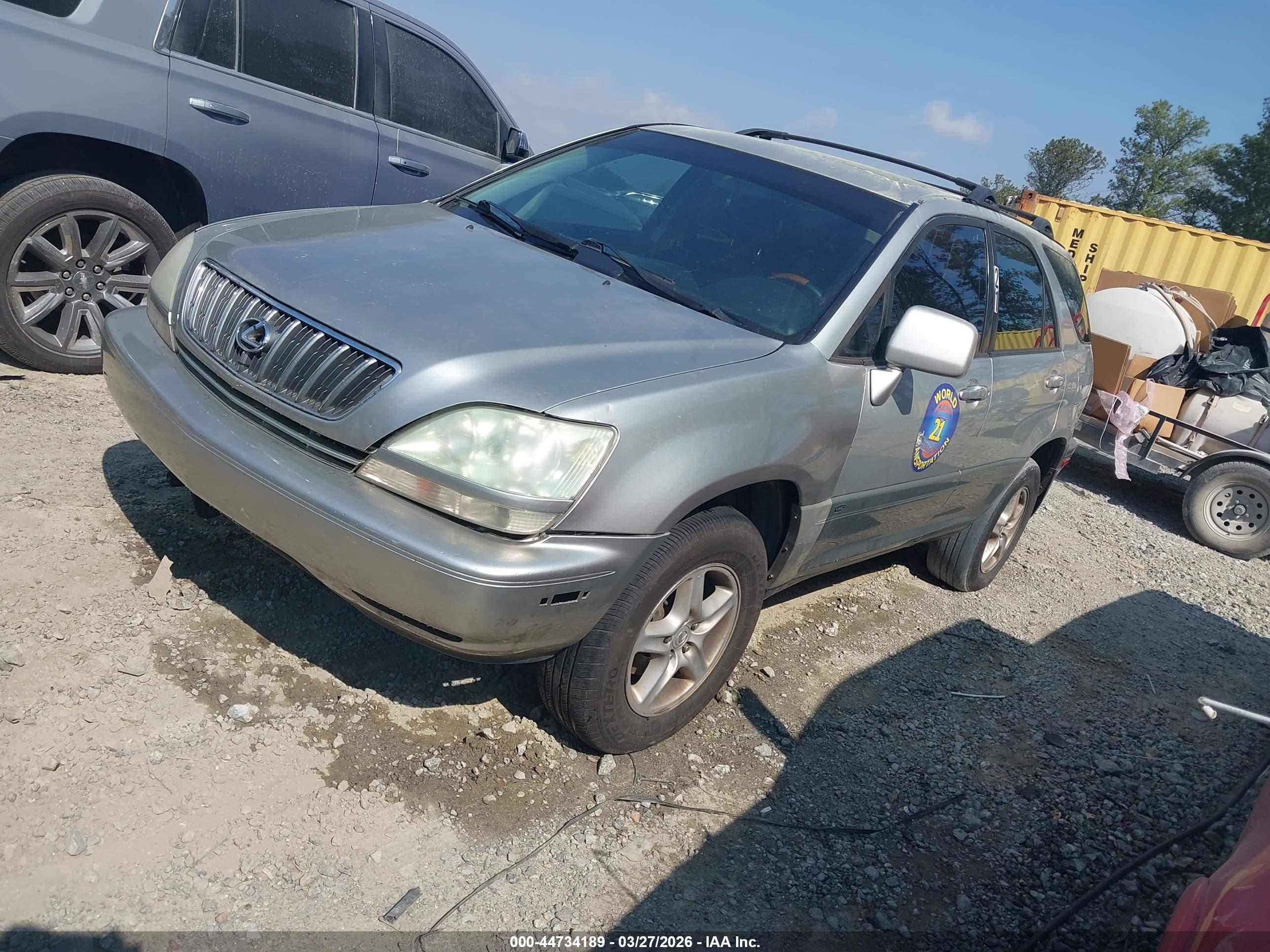LEXUS RX image 2