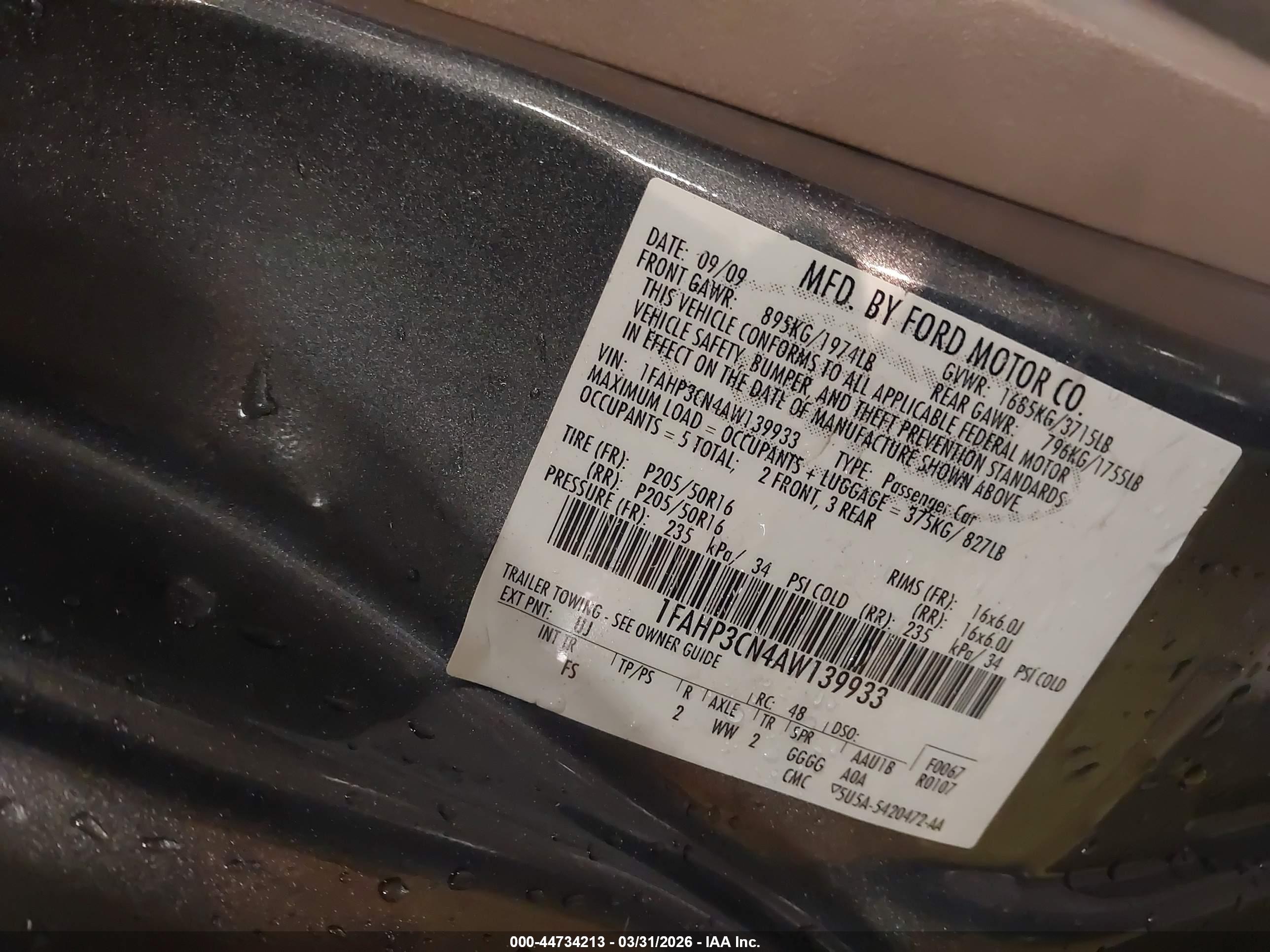 FORD FOCUS image 9