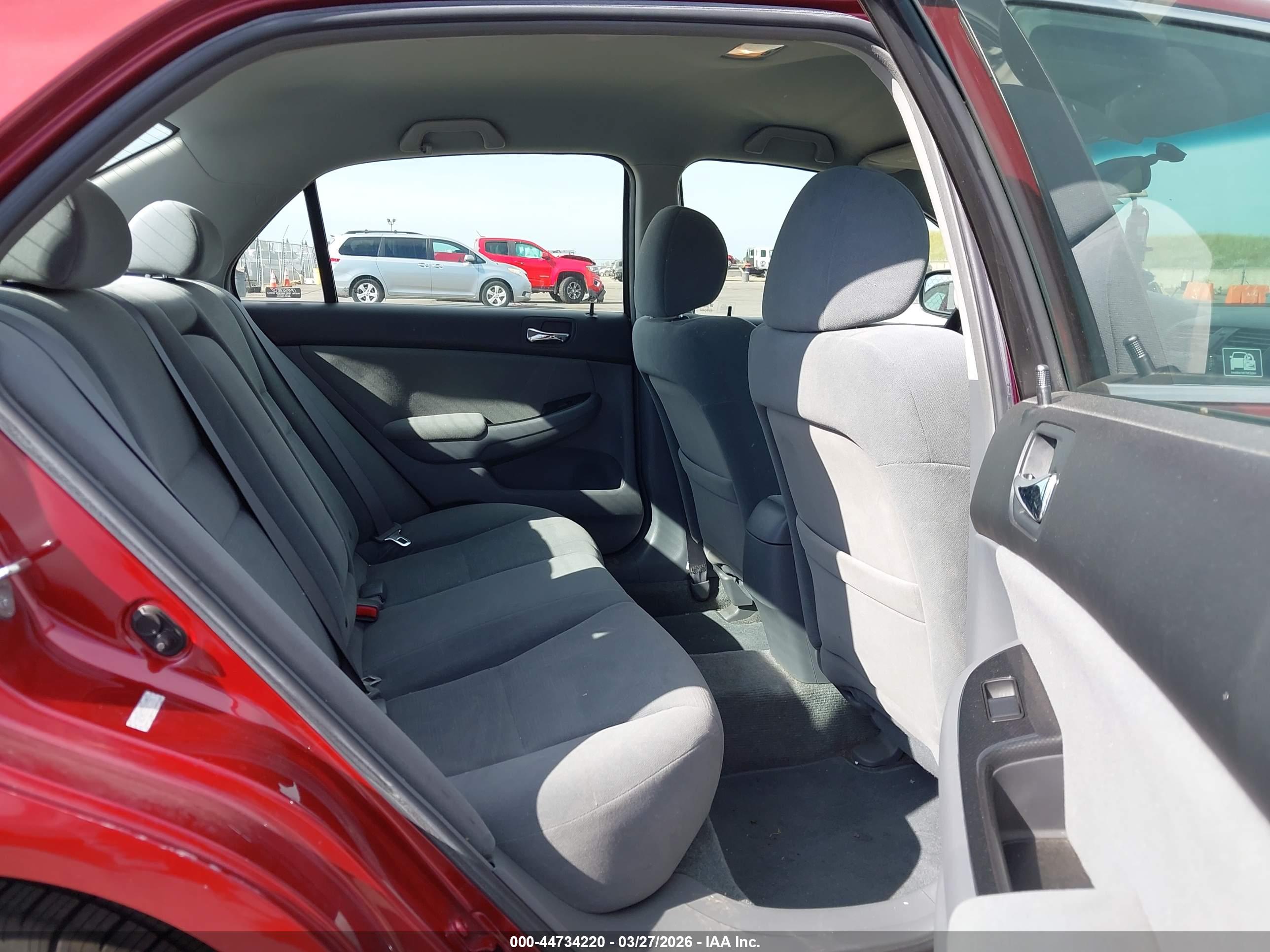 HONDA ACCORD image 8
