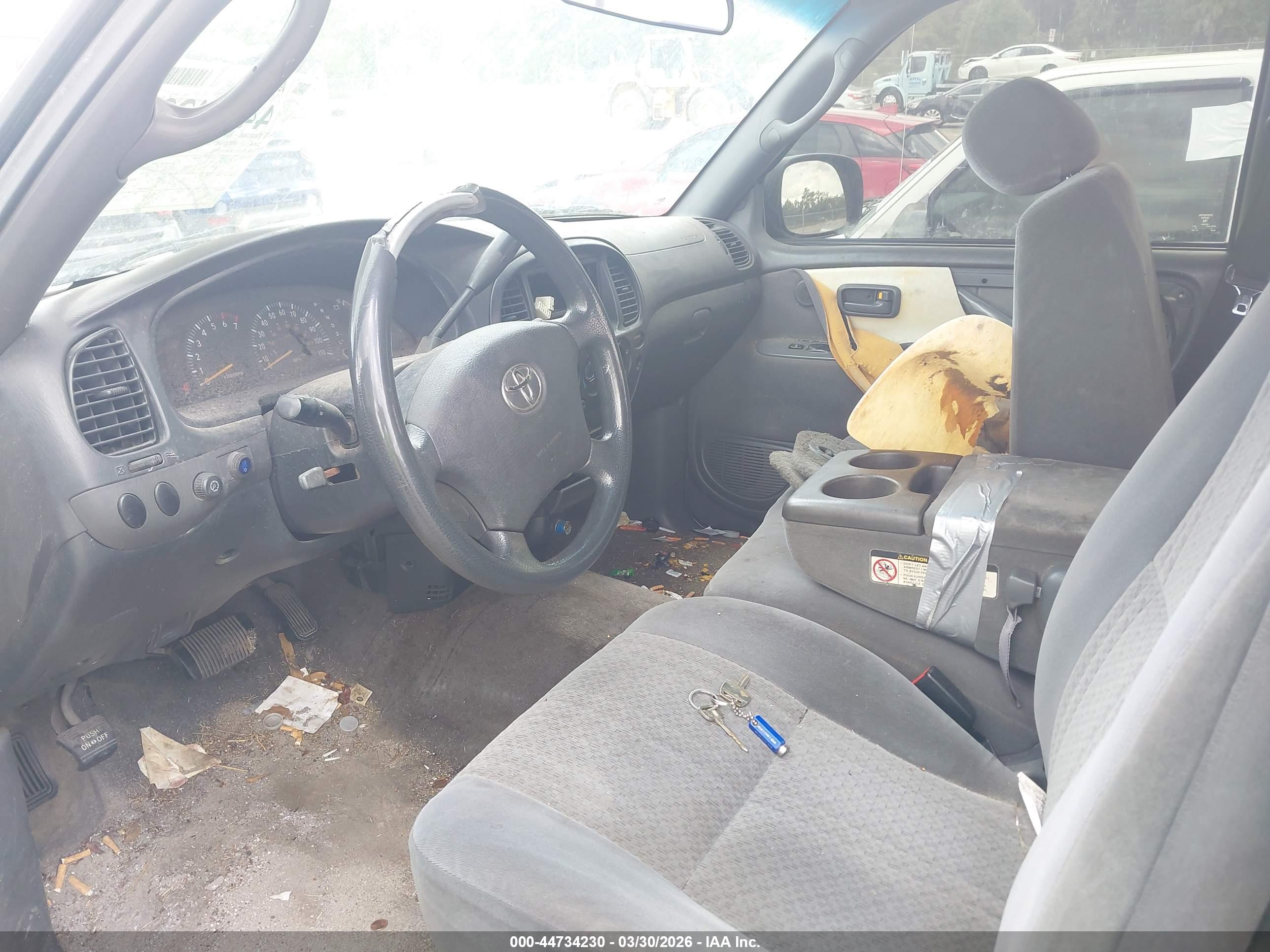 TOYOTA TUNDRA image 5