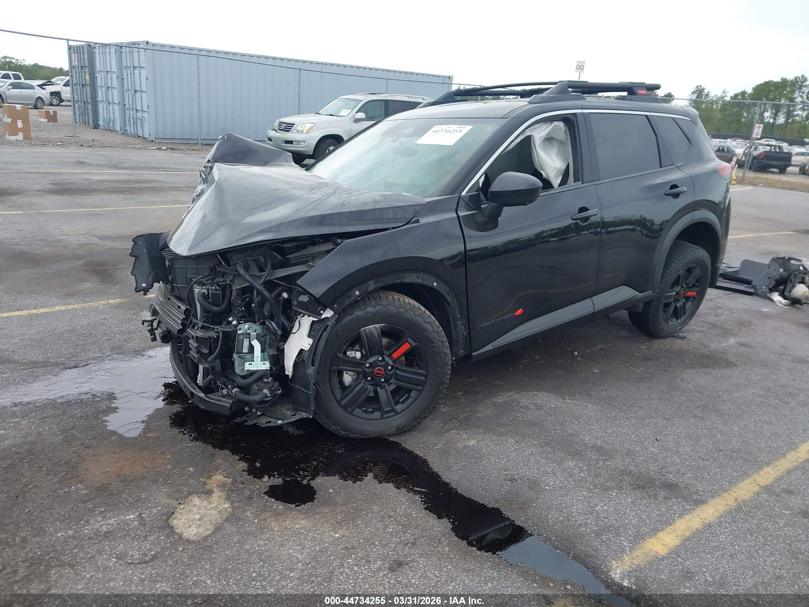NISSAN ROGUE image 2