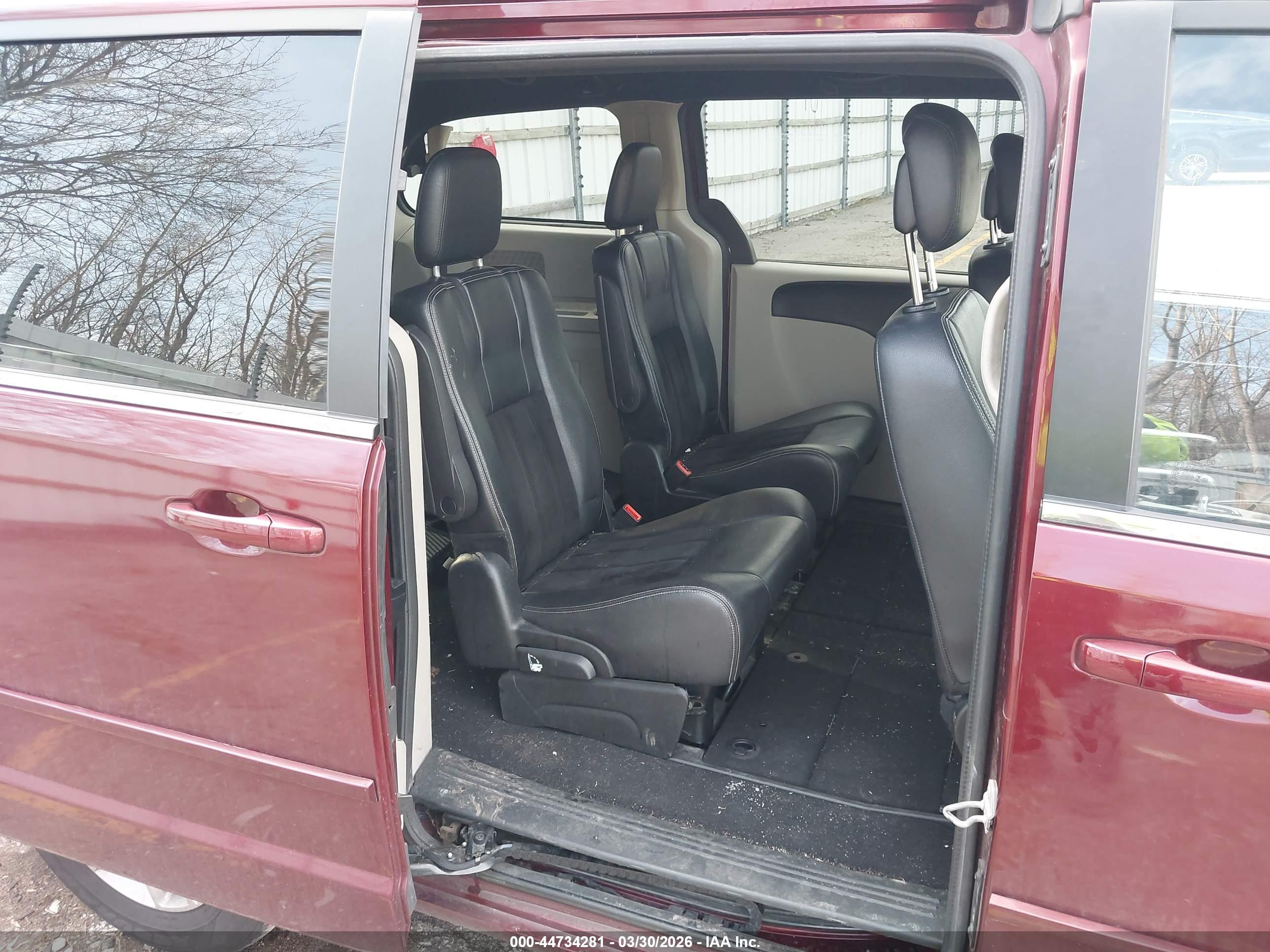 DODGE GRAND image 8