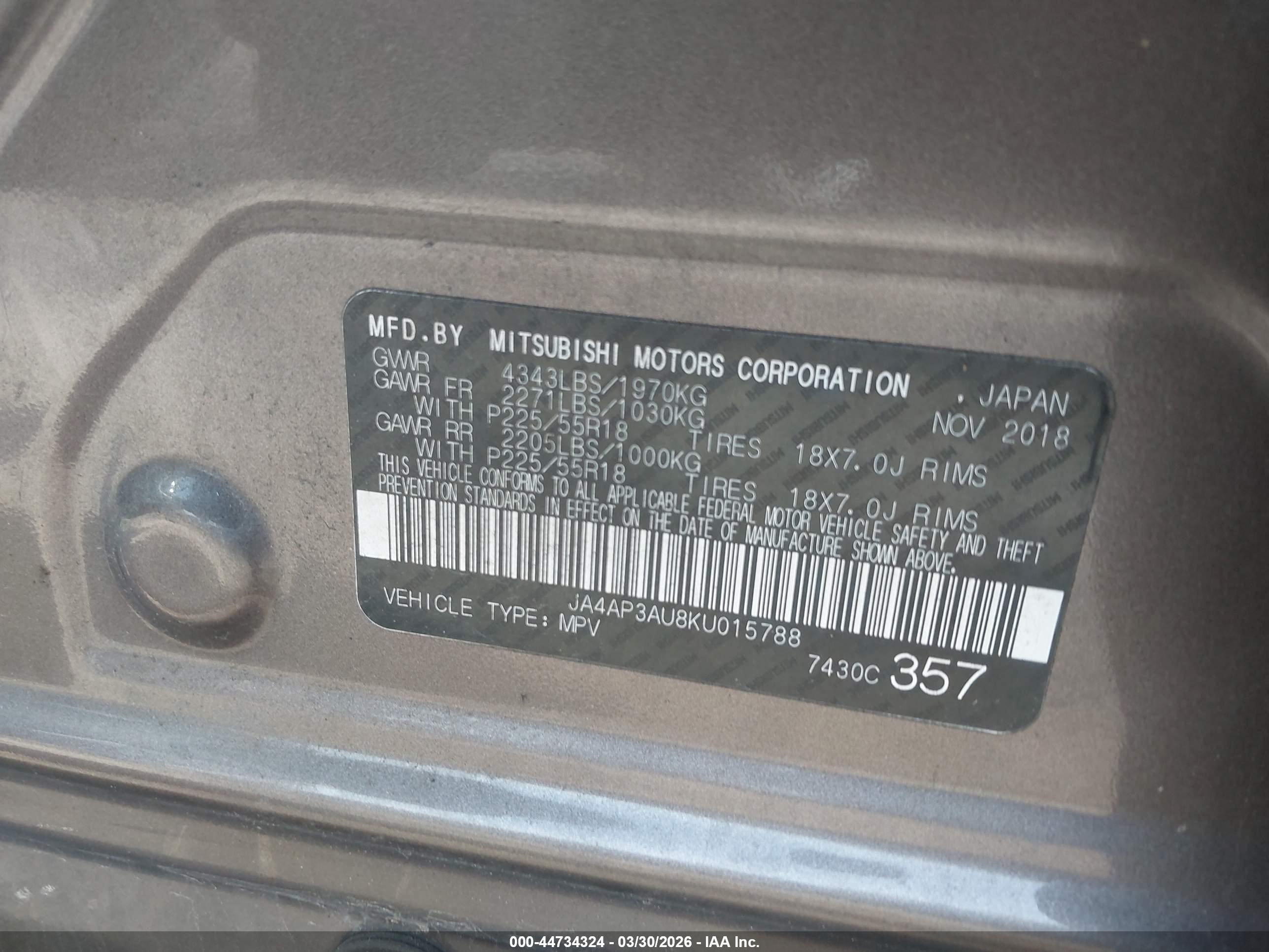 MITSUBISHI OUTLANDER image 9