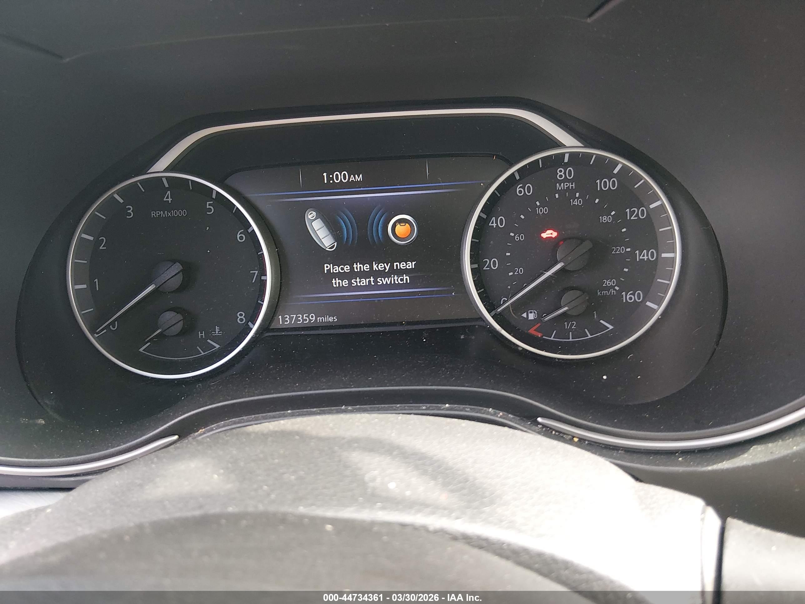 NISSAN MAXIMA image 7