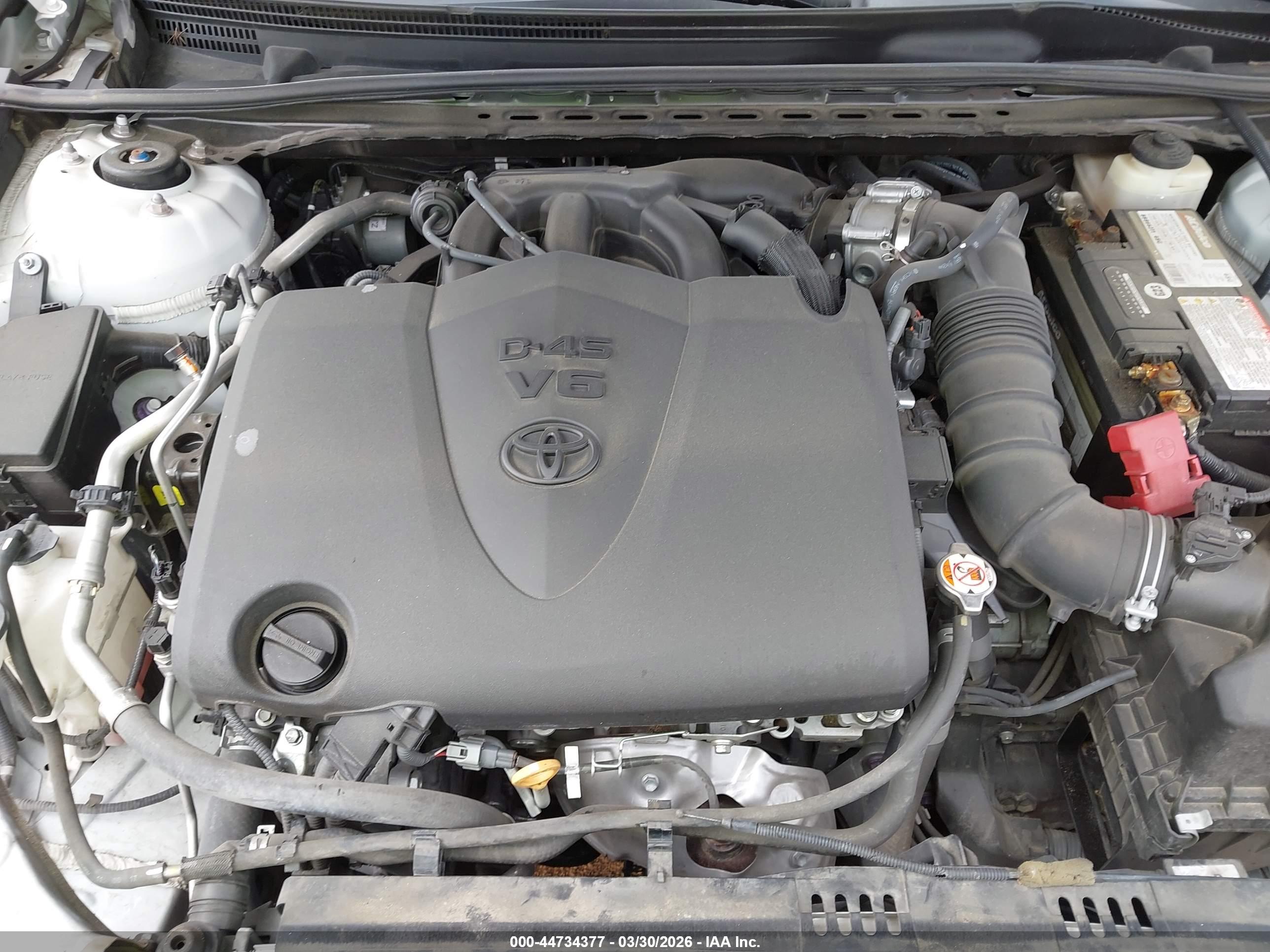 TOYOTA CAMRY image 10
