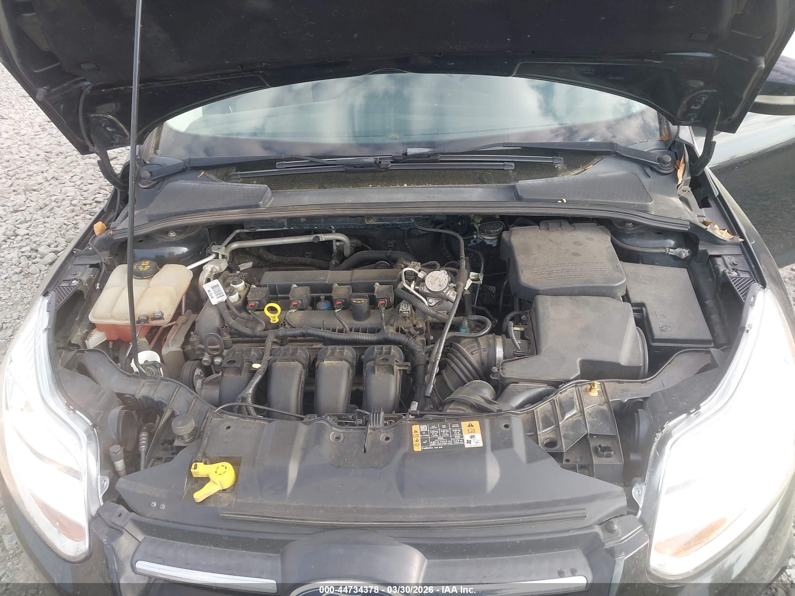 FORD FOCUS image 10