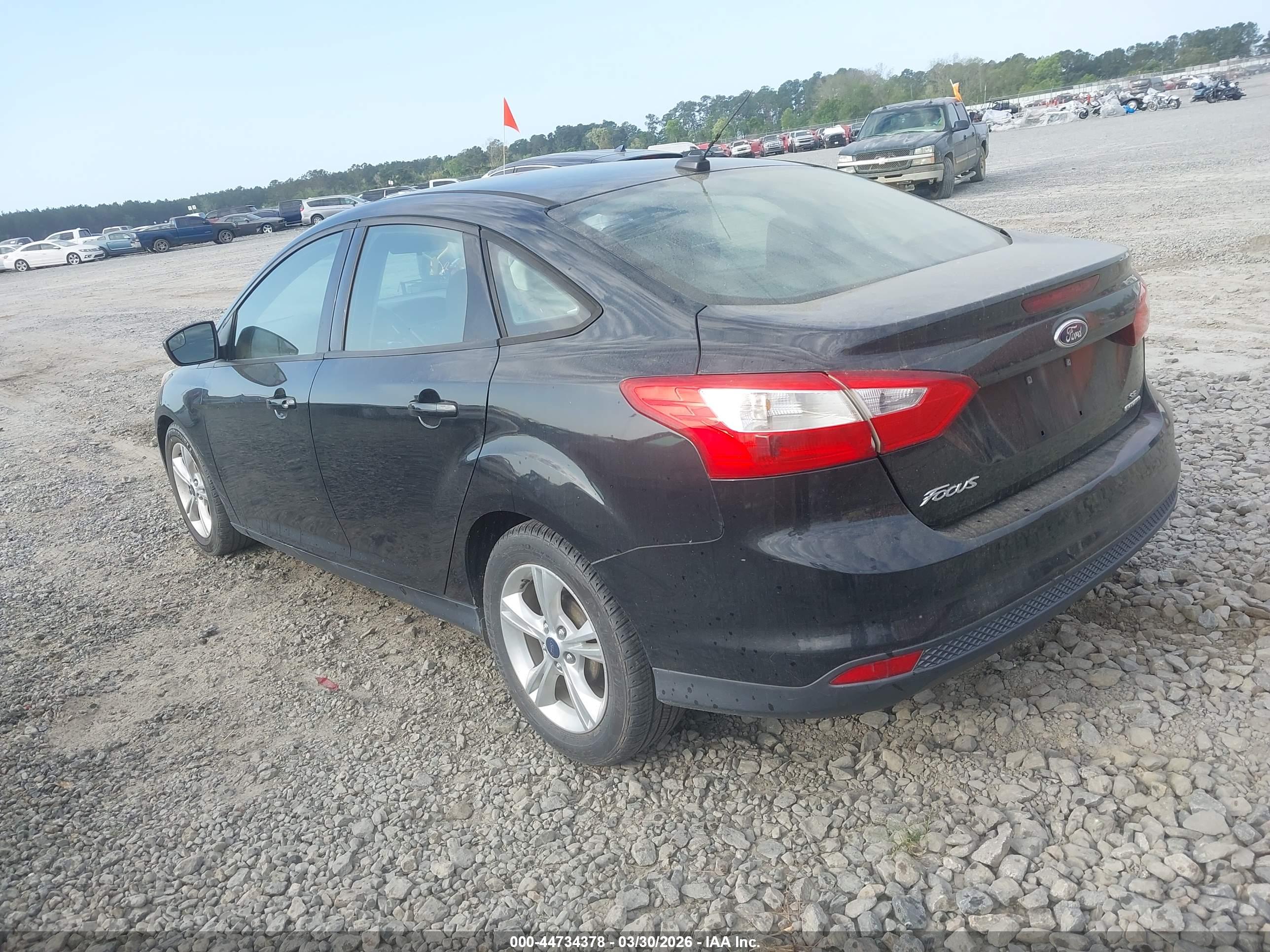 FORD FOCUS image 3