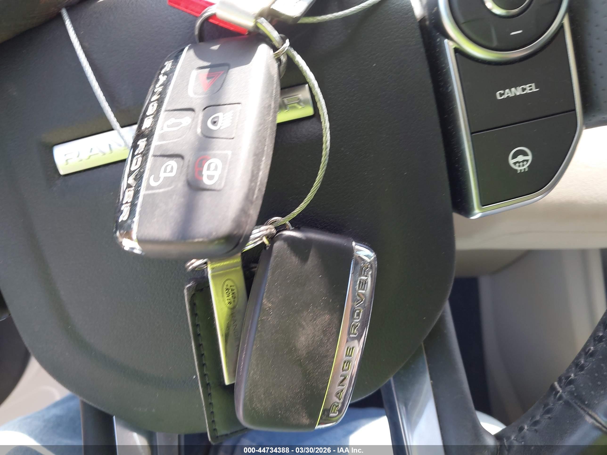 LAND ROVER image 11