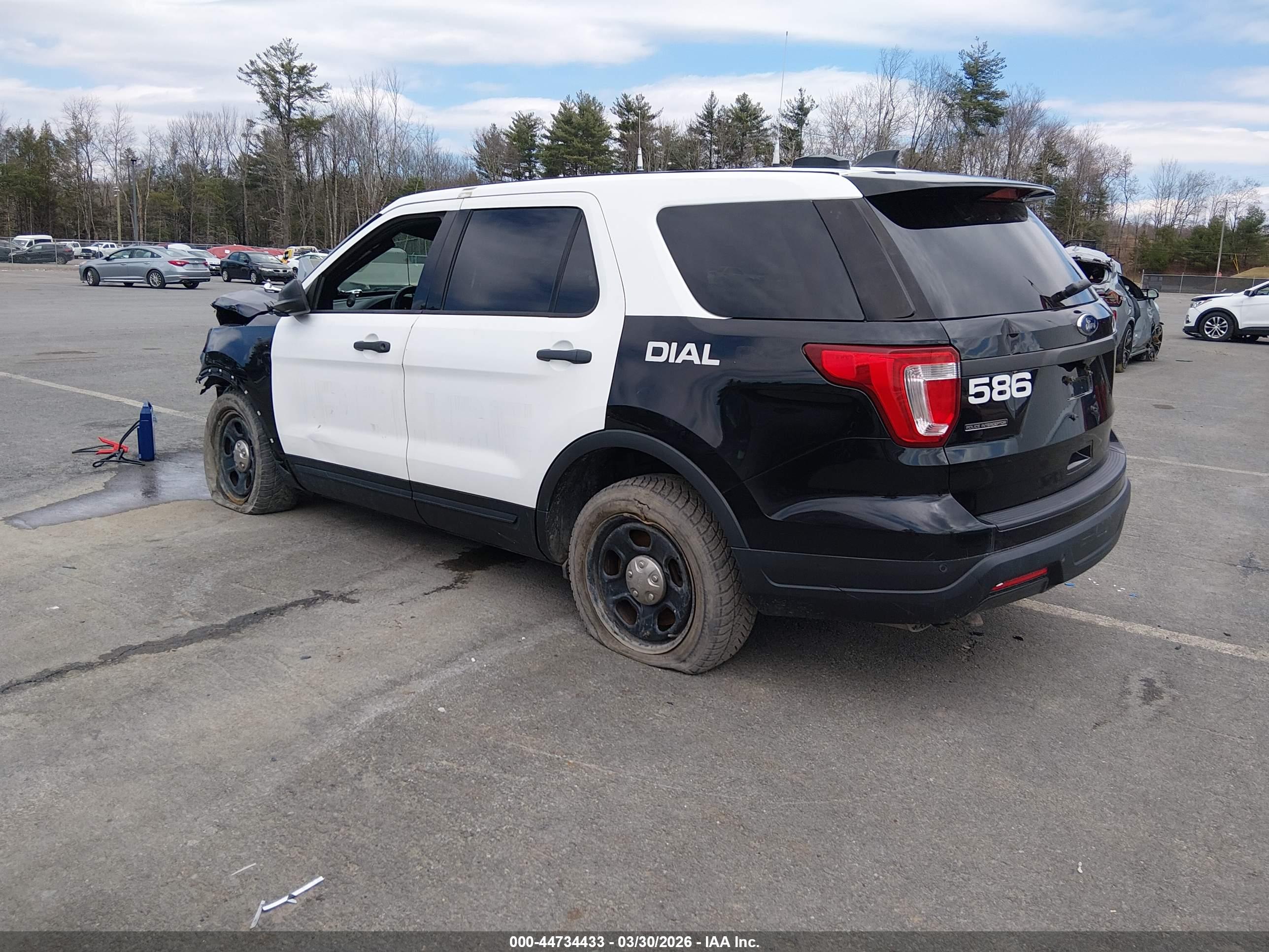 FORD POLICE image 3