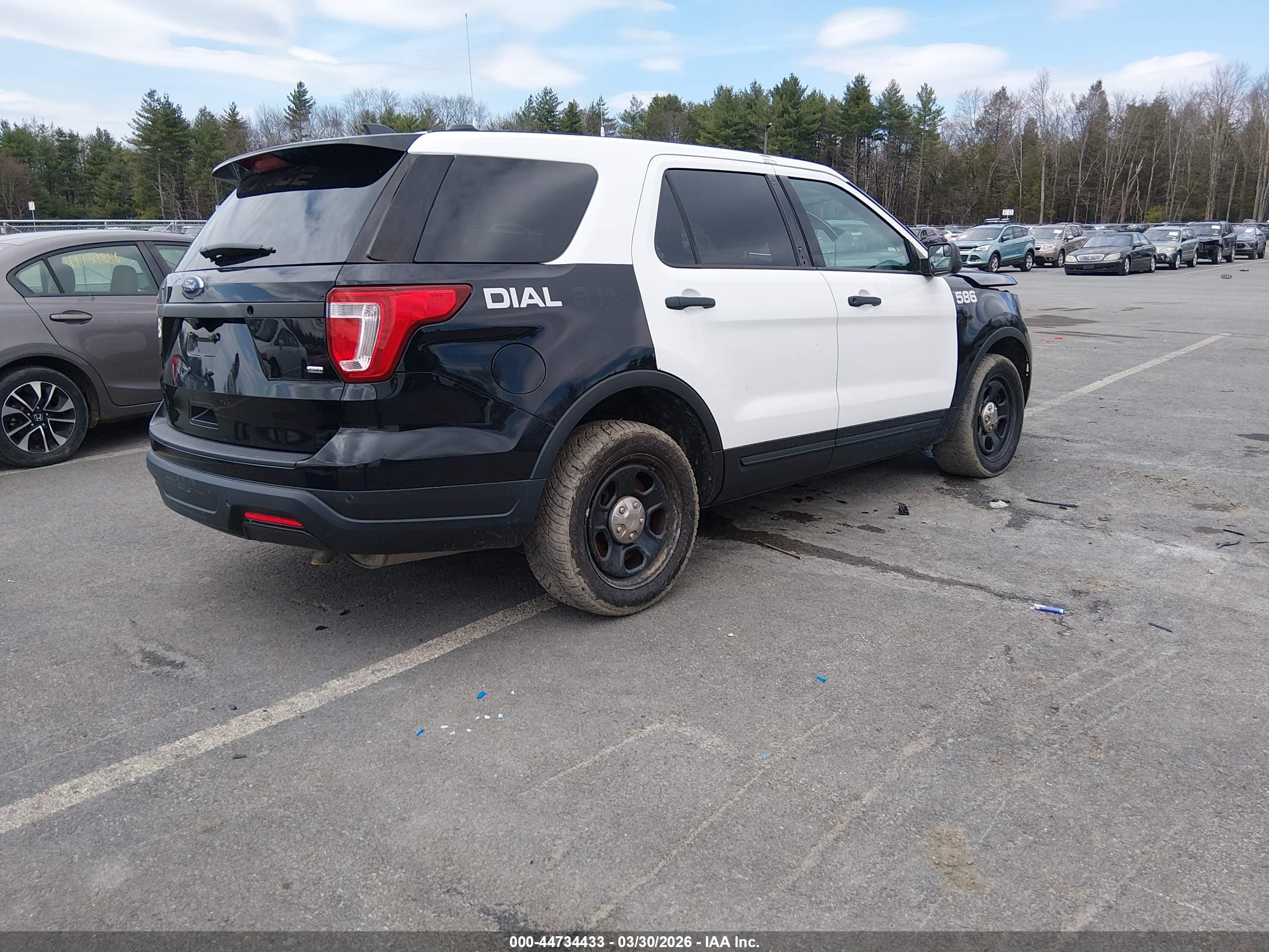 FORD POLICE image 4