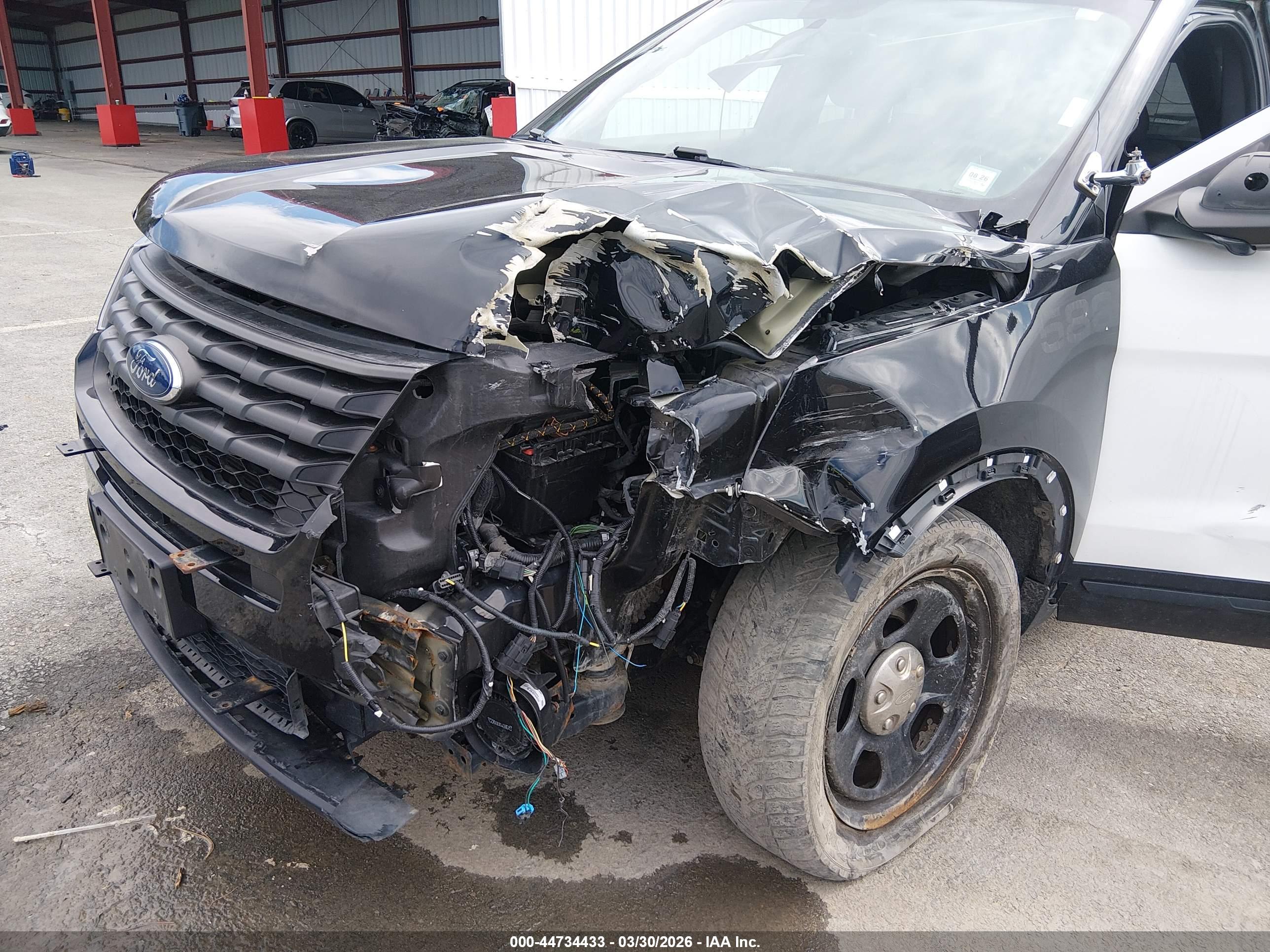 FORD POLICE image 6