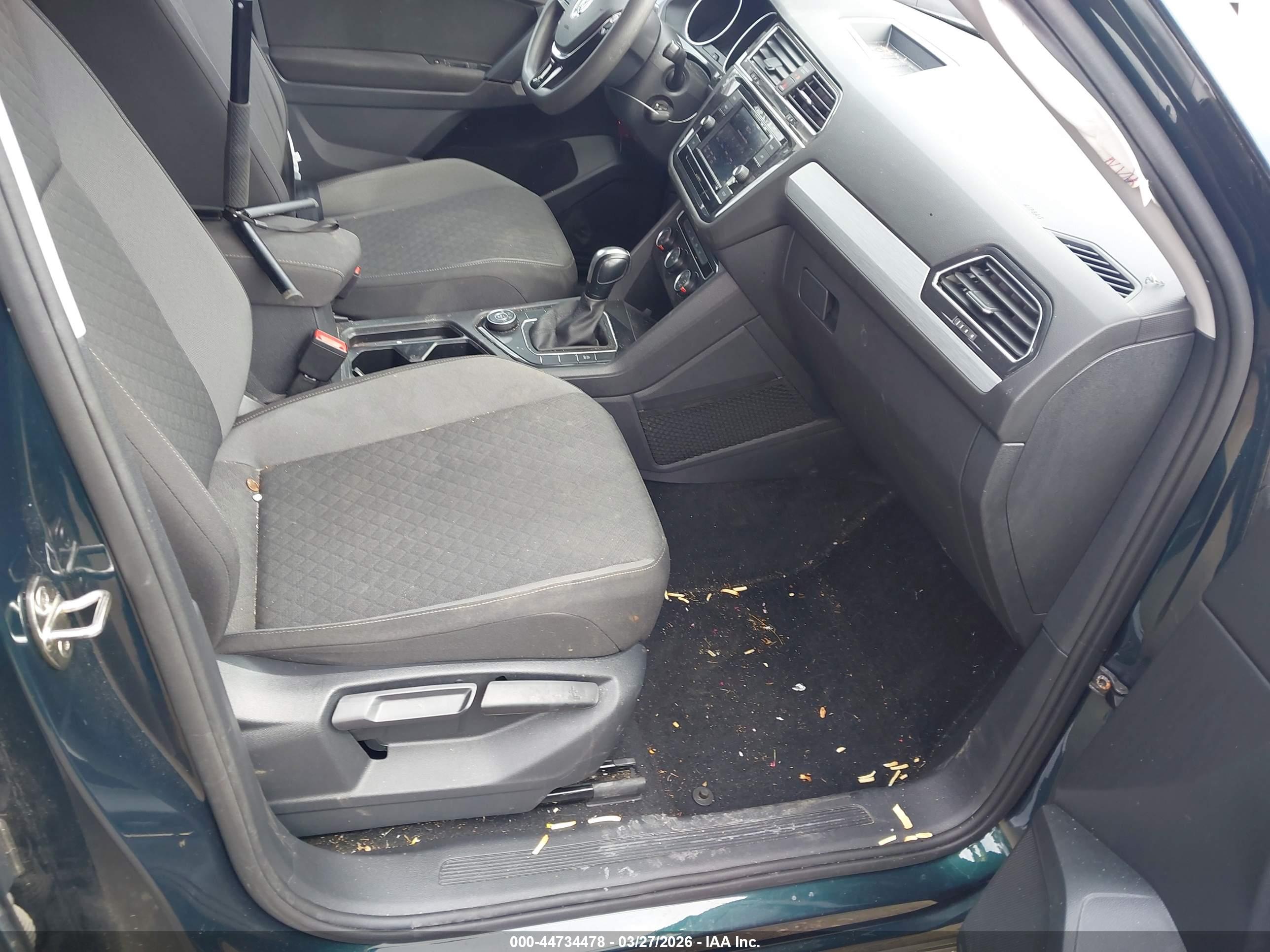 VOLKSWAGEN TIGUAN image 5