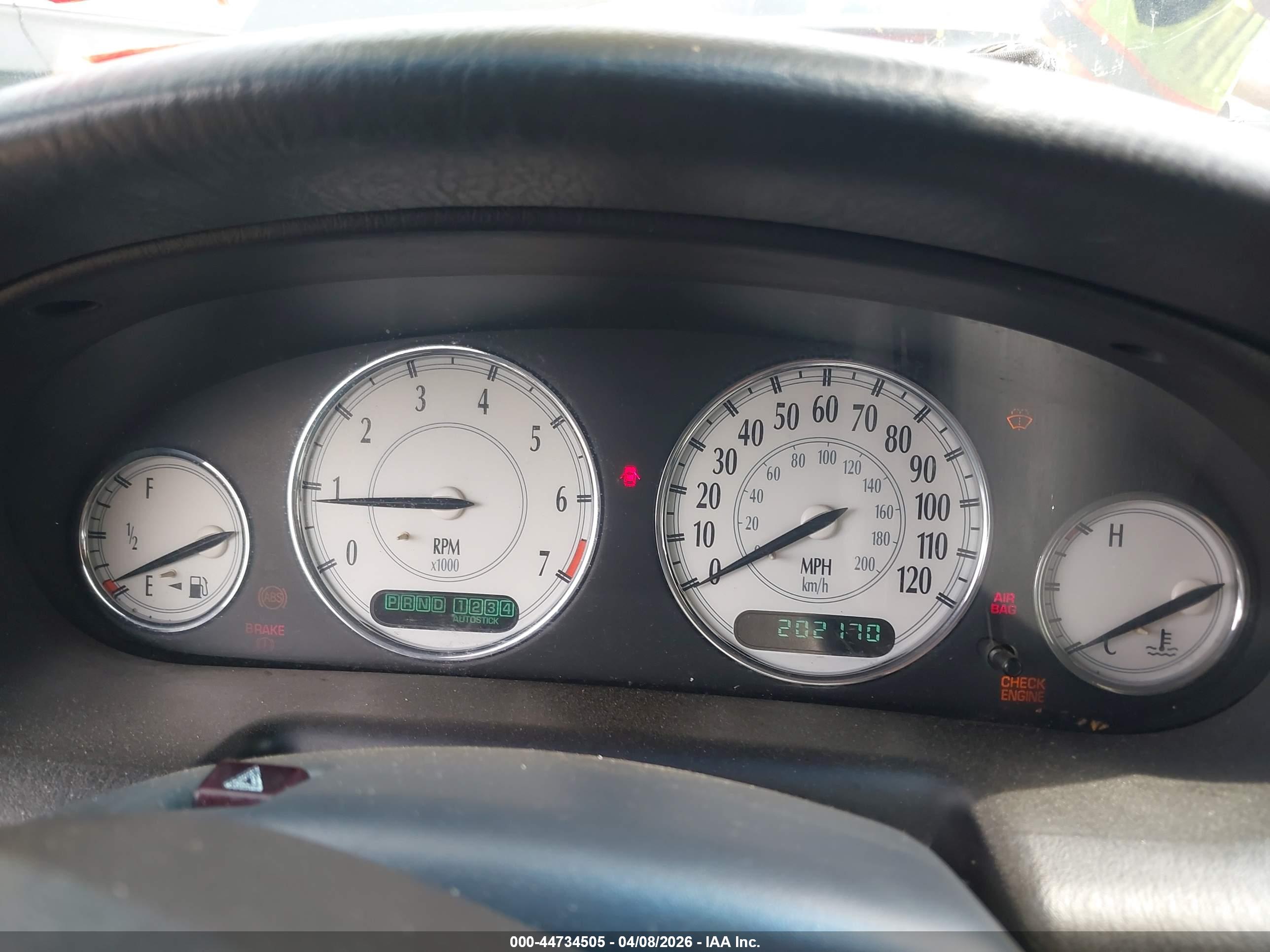 CHRYSLER 300M image 7