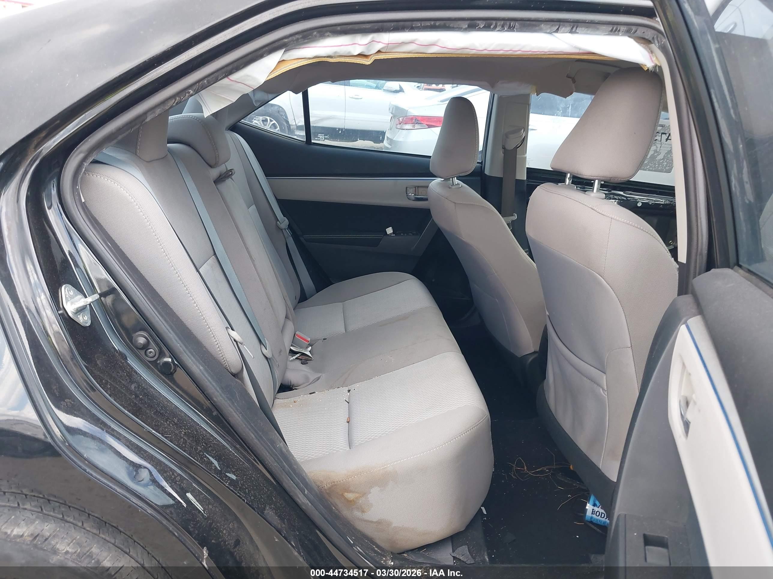 TOYOTA COROLLA image 8