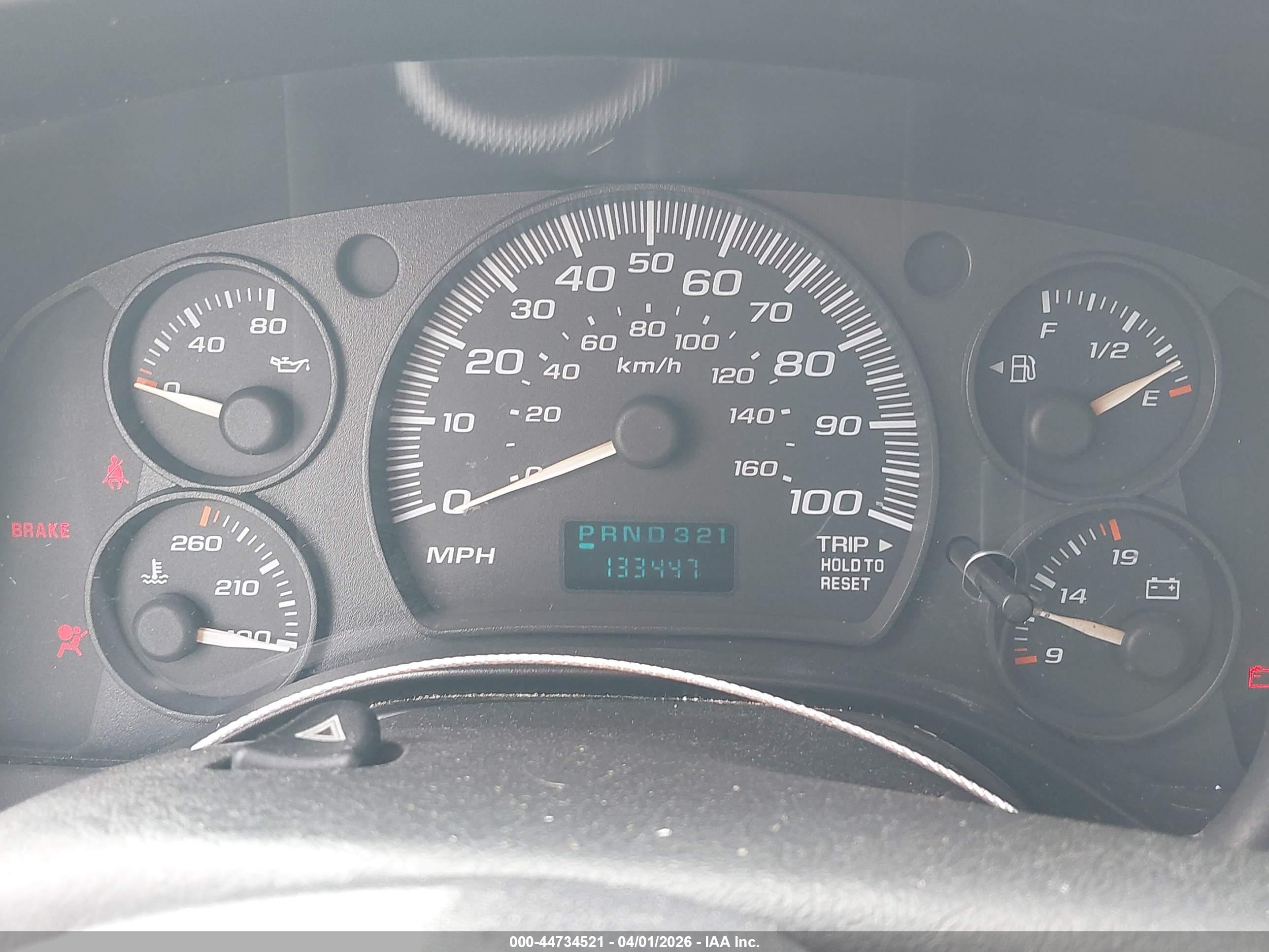 GMC SAVANA image 7