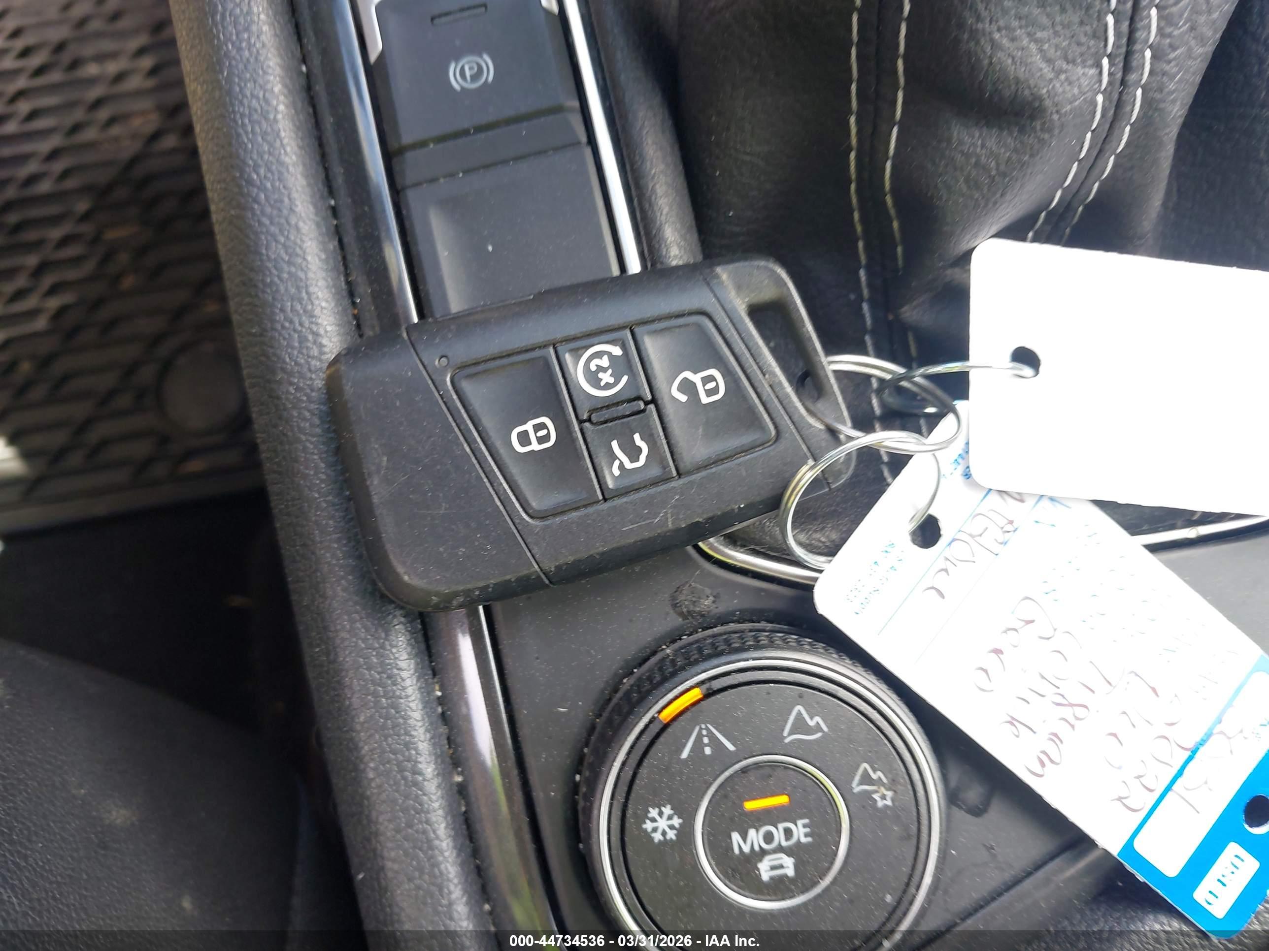 VOLKSWAGEN TIGUAN image 11