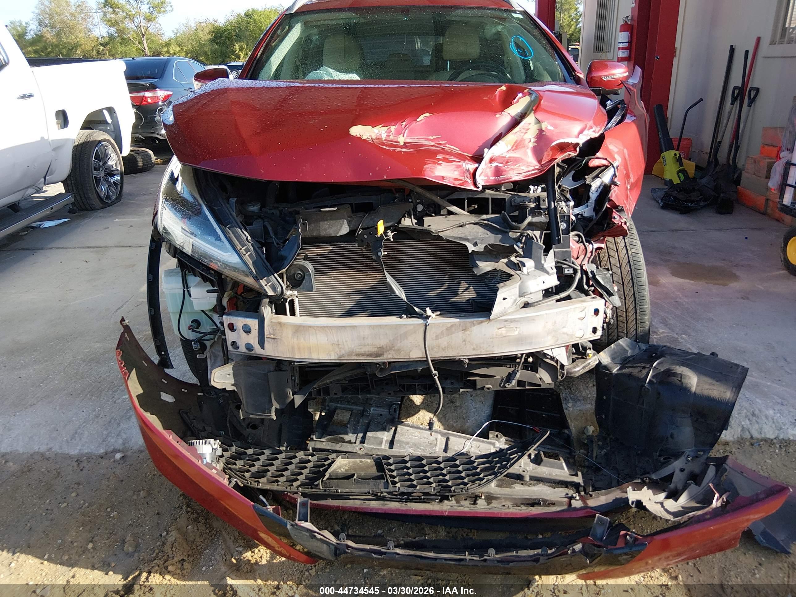 NISSAN MURANO image 6