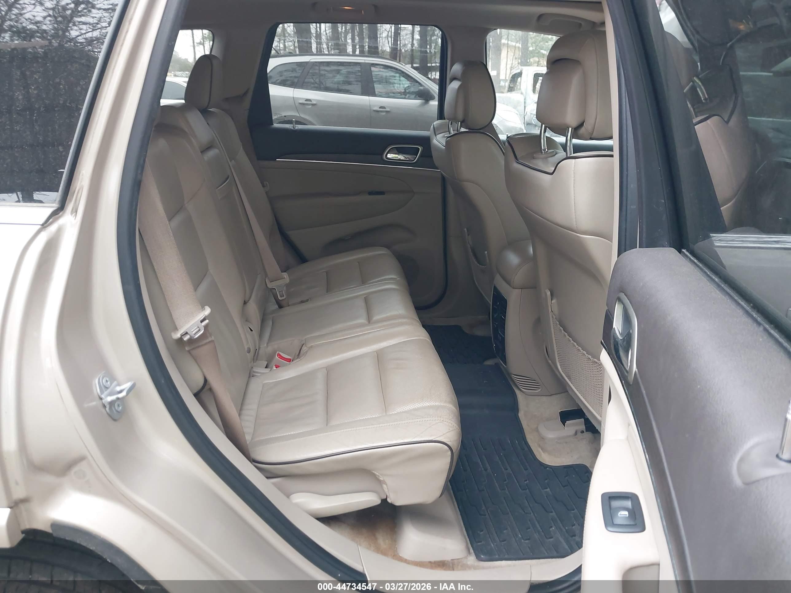 JEEP GRAND image 8