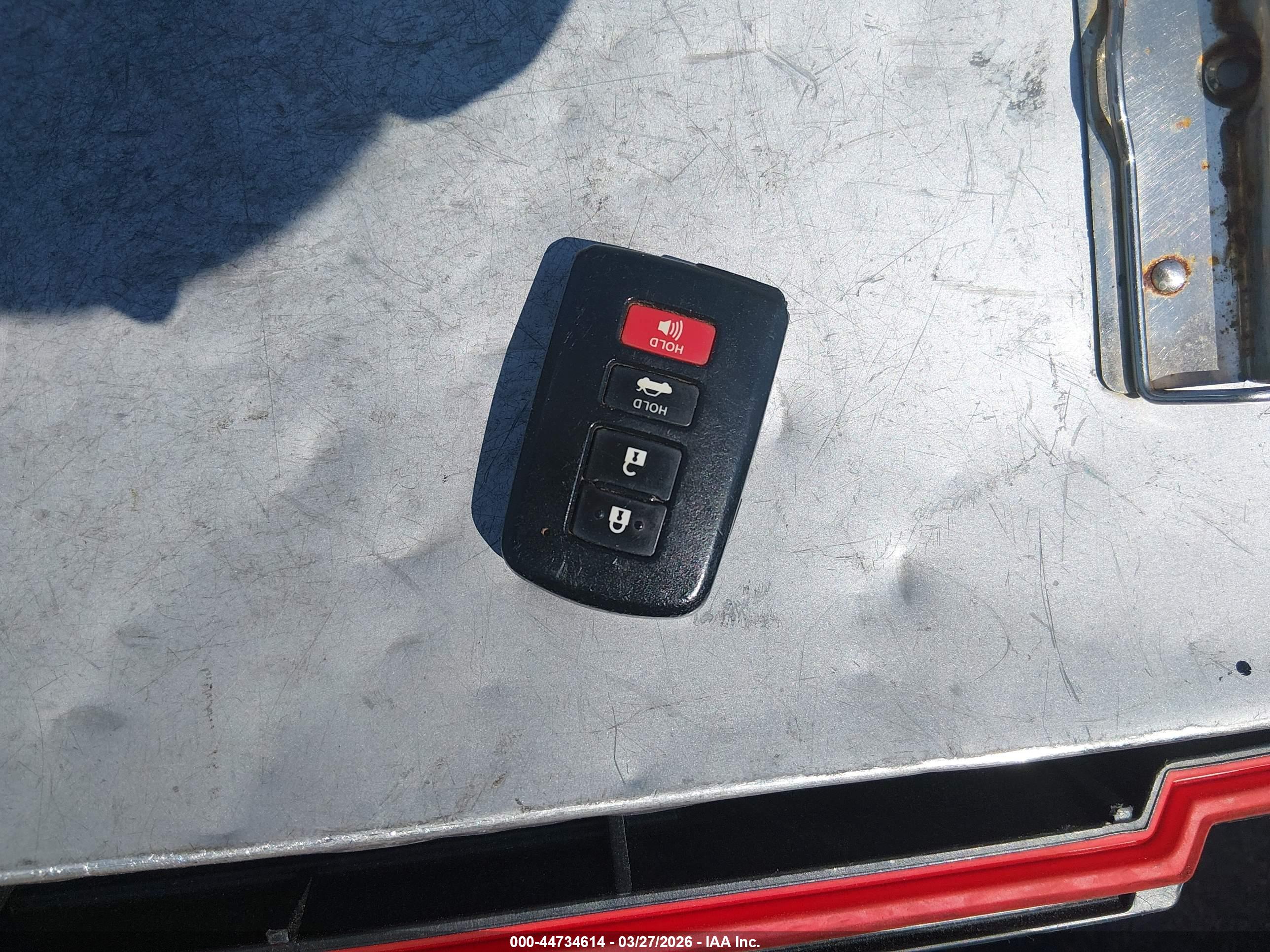 TOYOTA CAMRY image 11