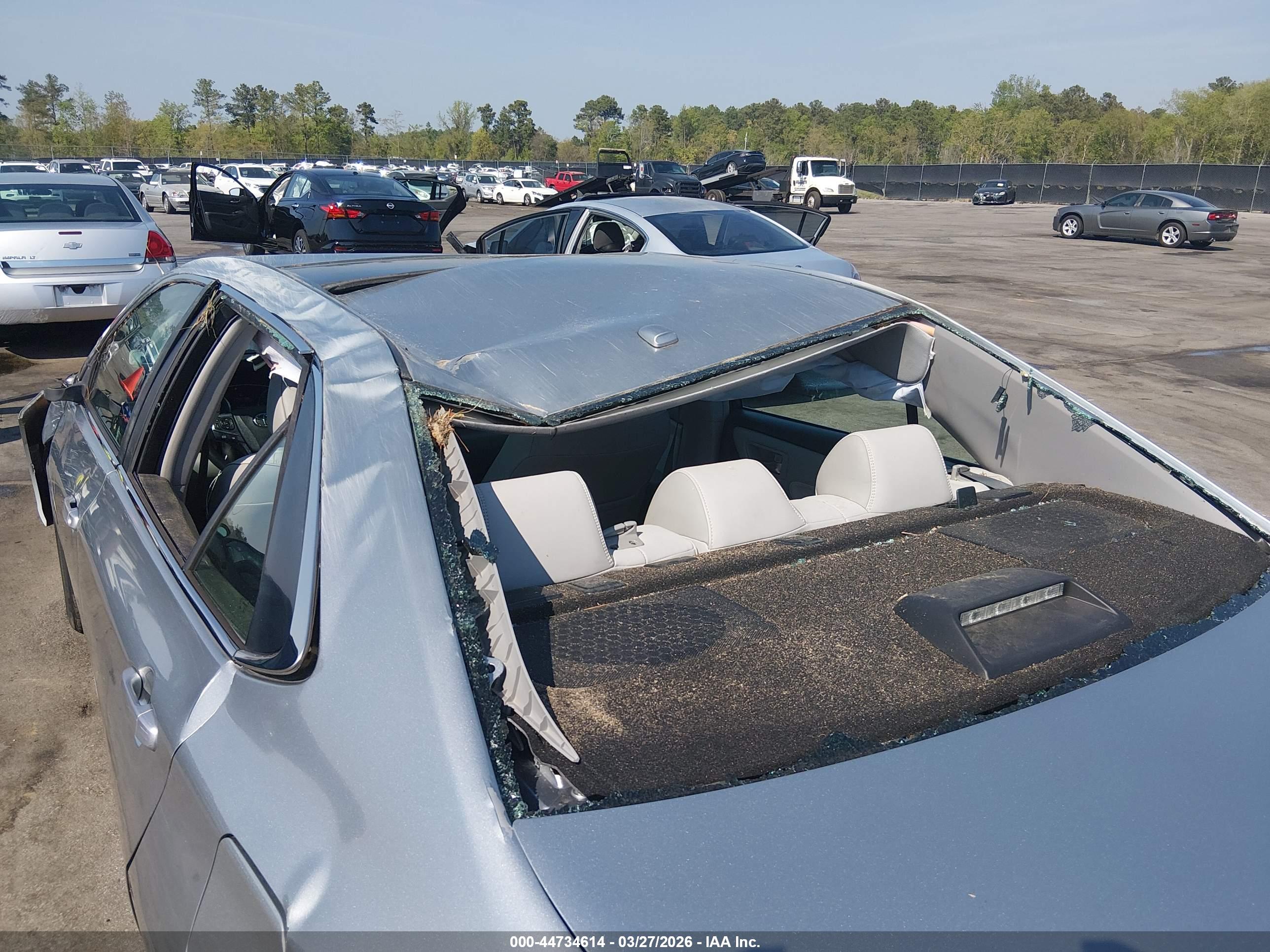 TOYOTA CAMRY image 6