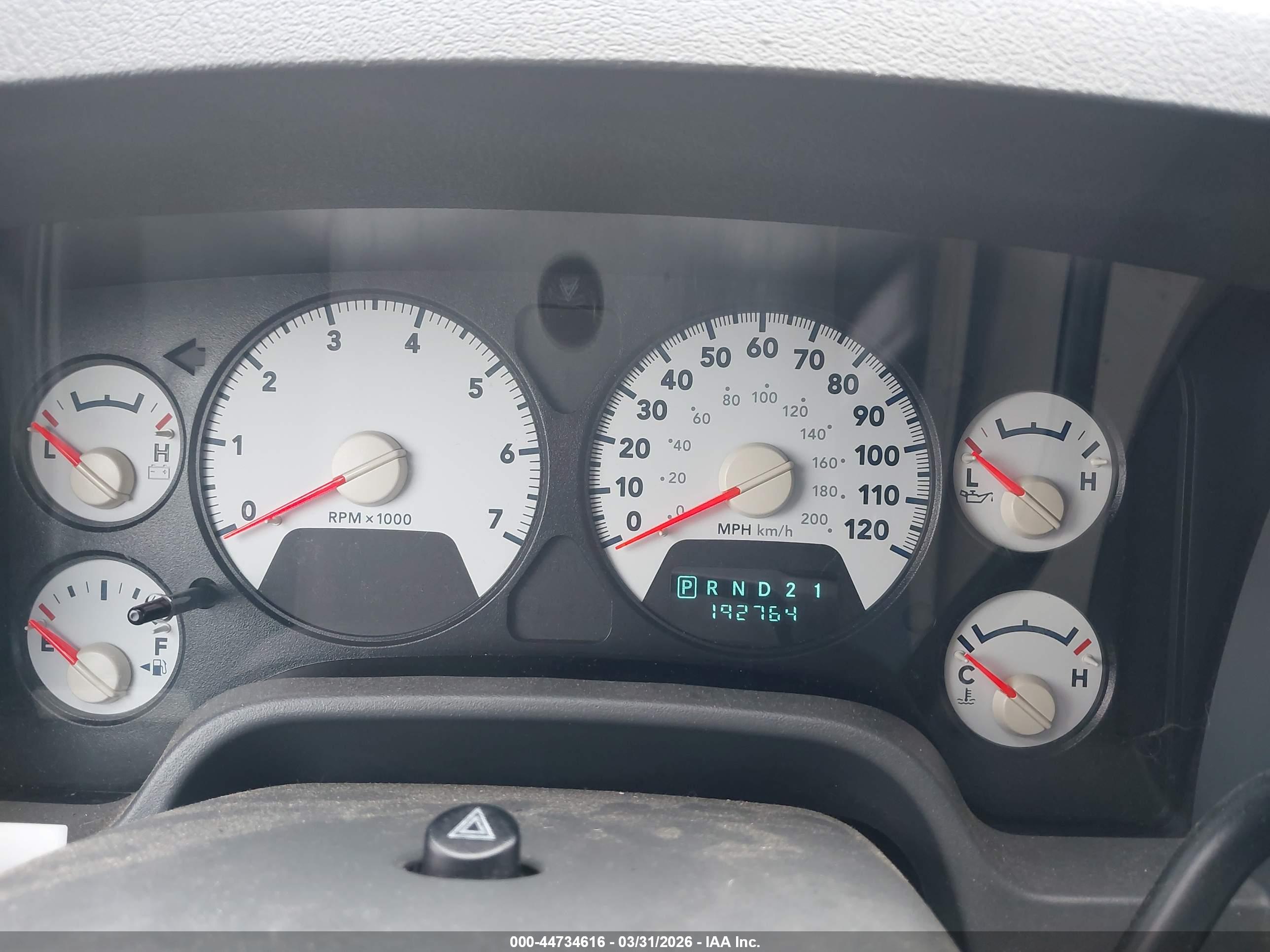 DODGE RAM image 7