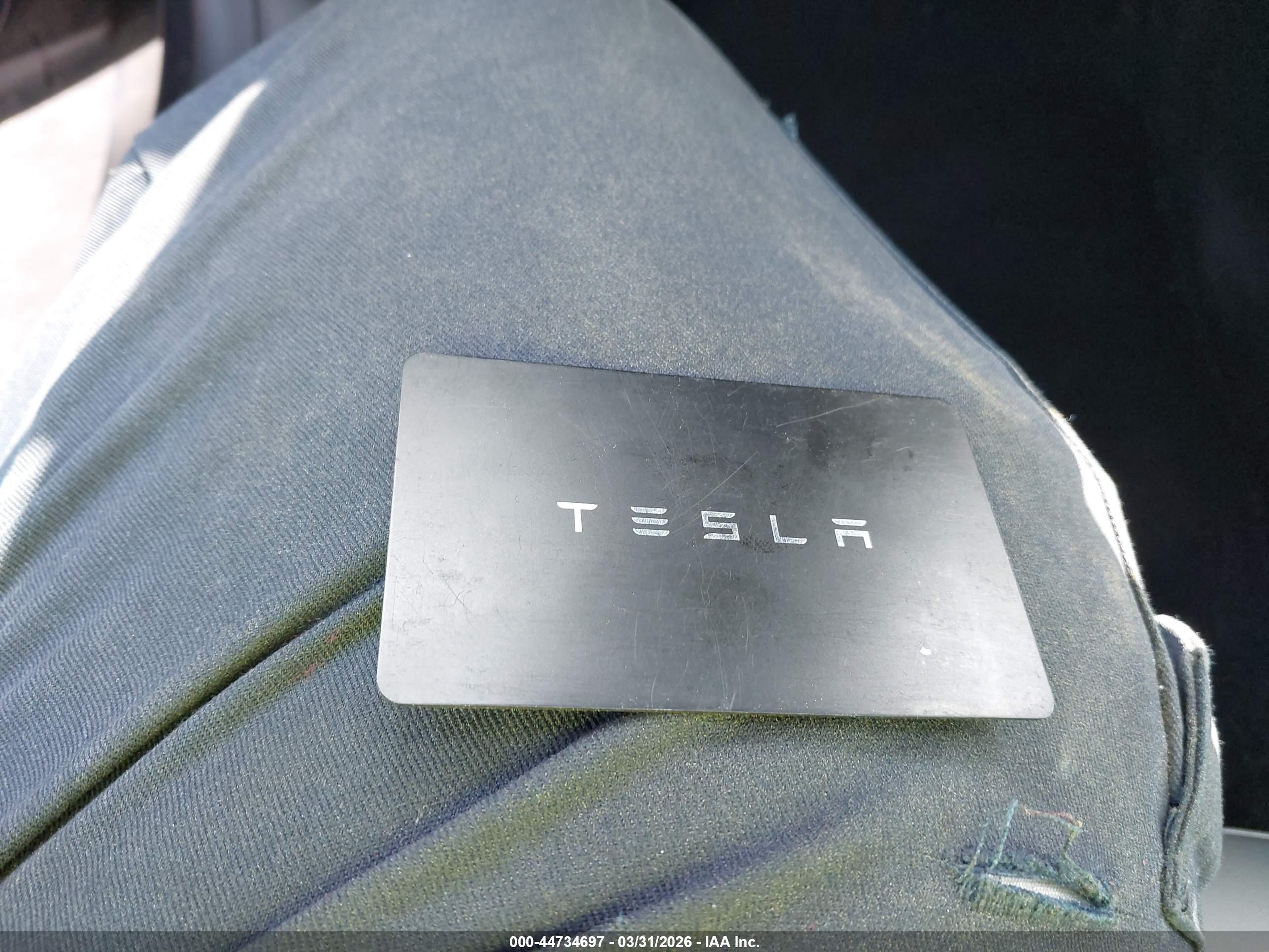 TESLA MODEL image 11
