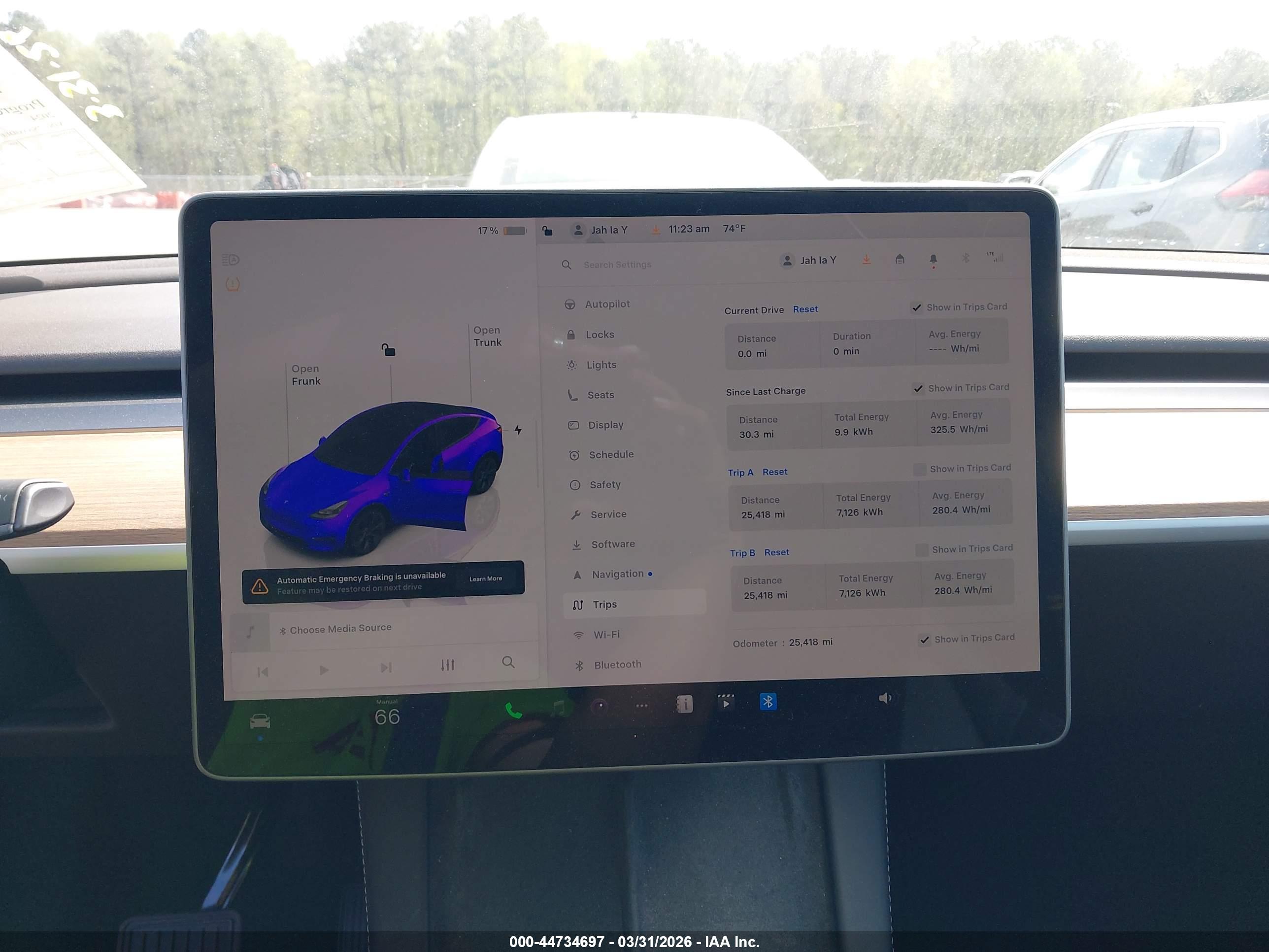 TESLA MODEL image 7
