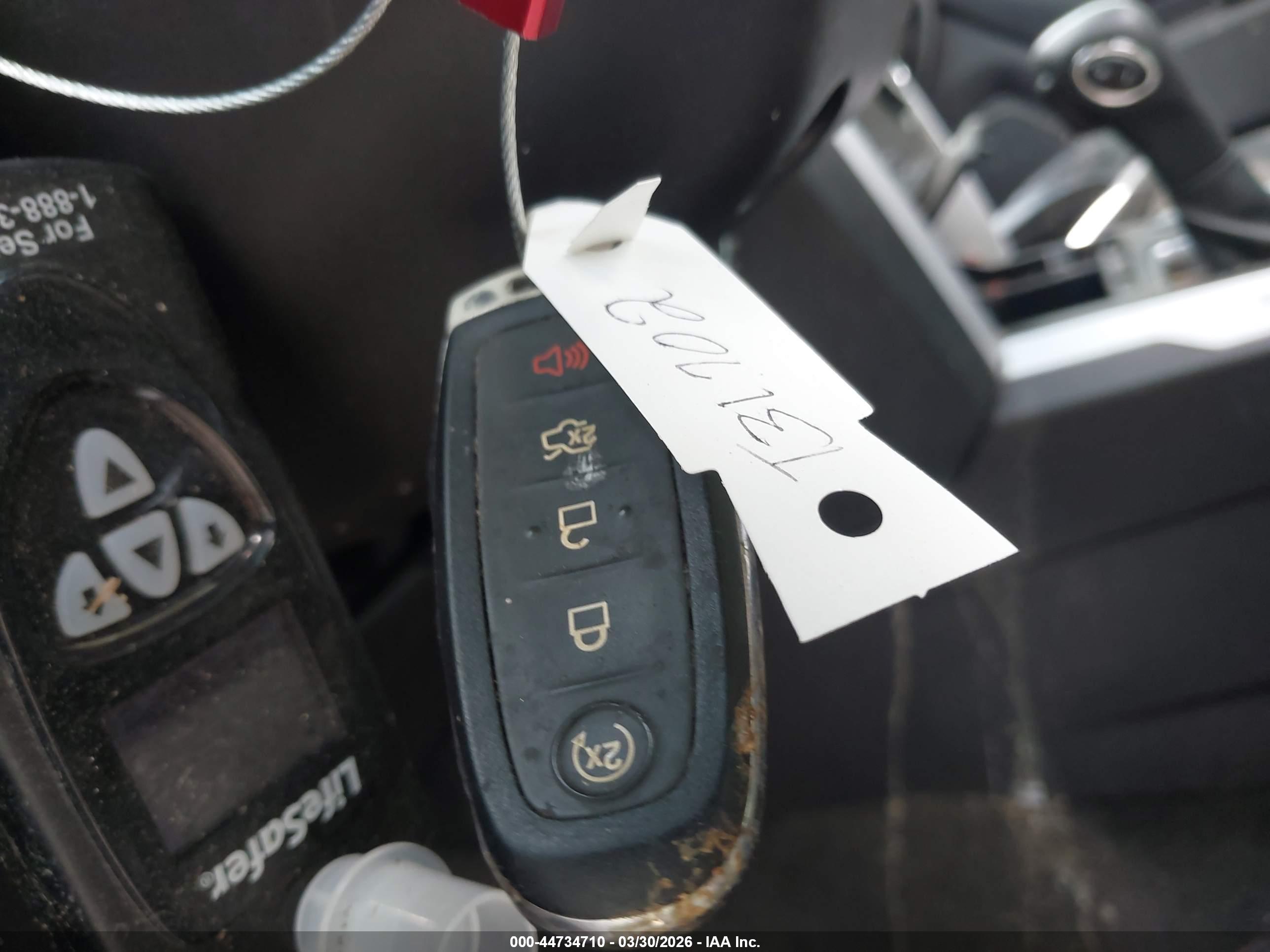 FORD EXPLORER image 11