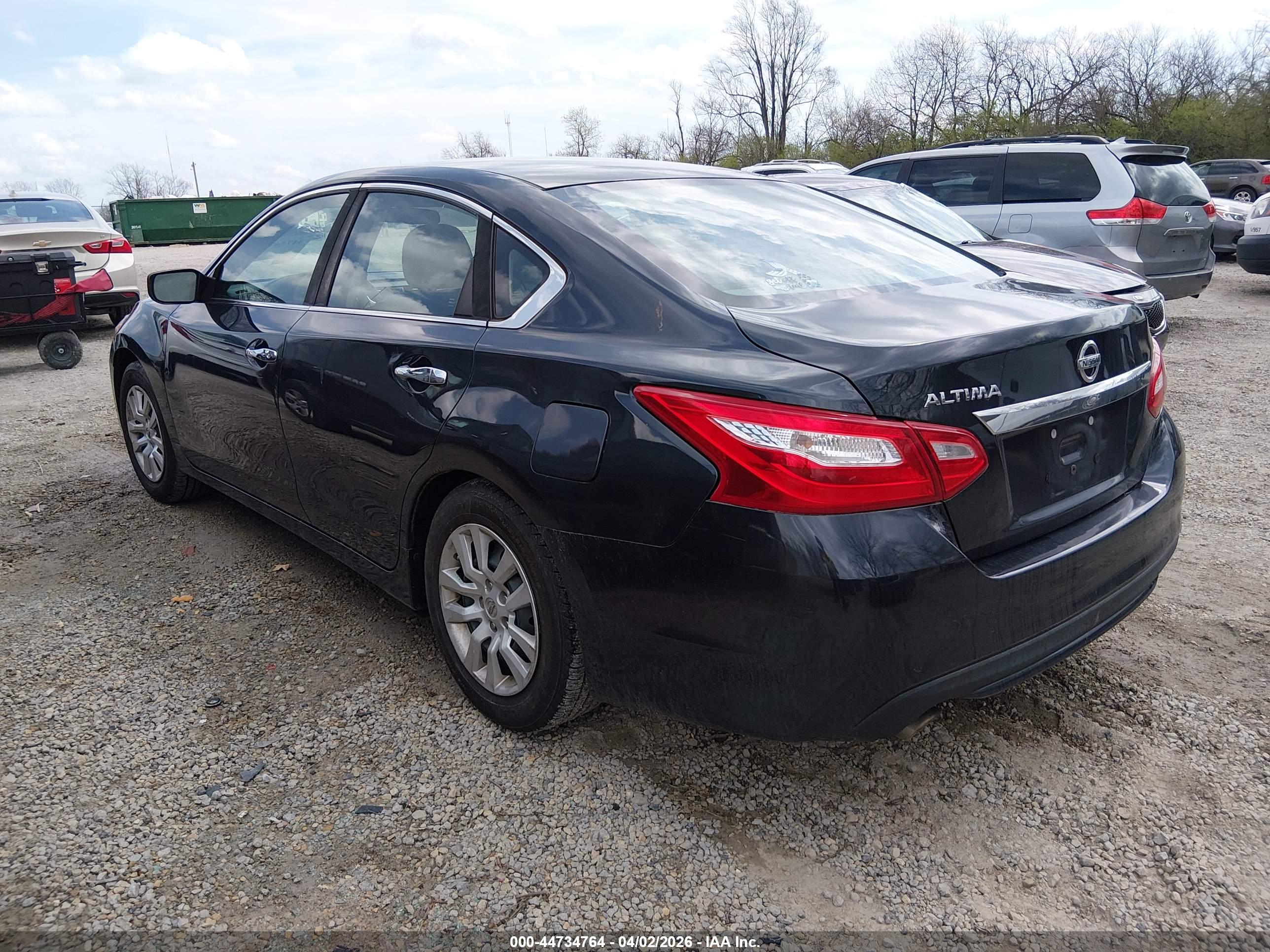 NISSAN ALTIMA image 3