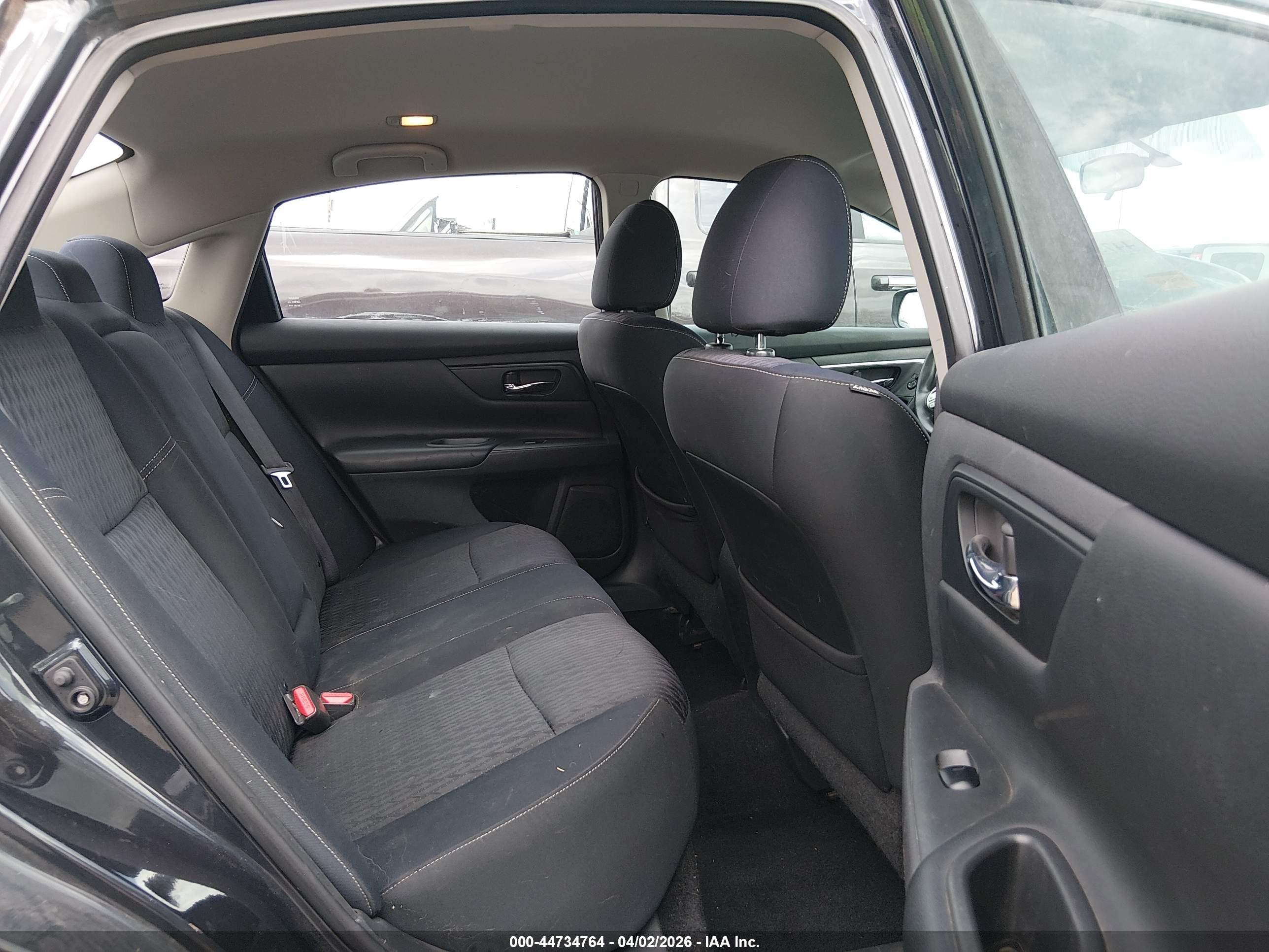 NISSAN ALTIMA image 8