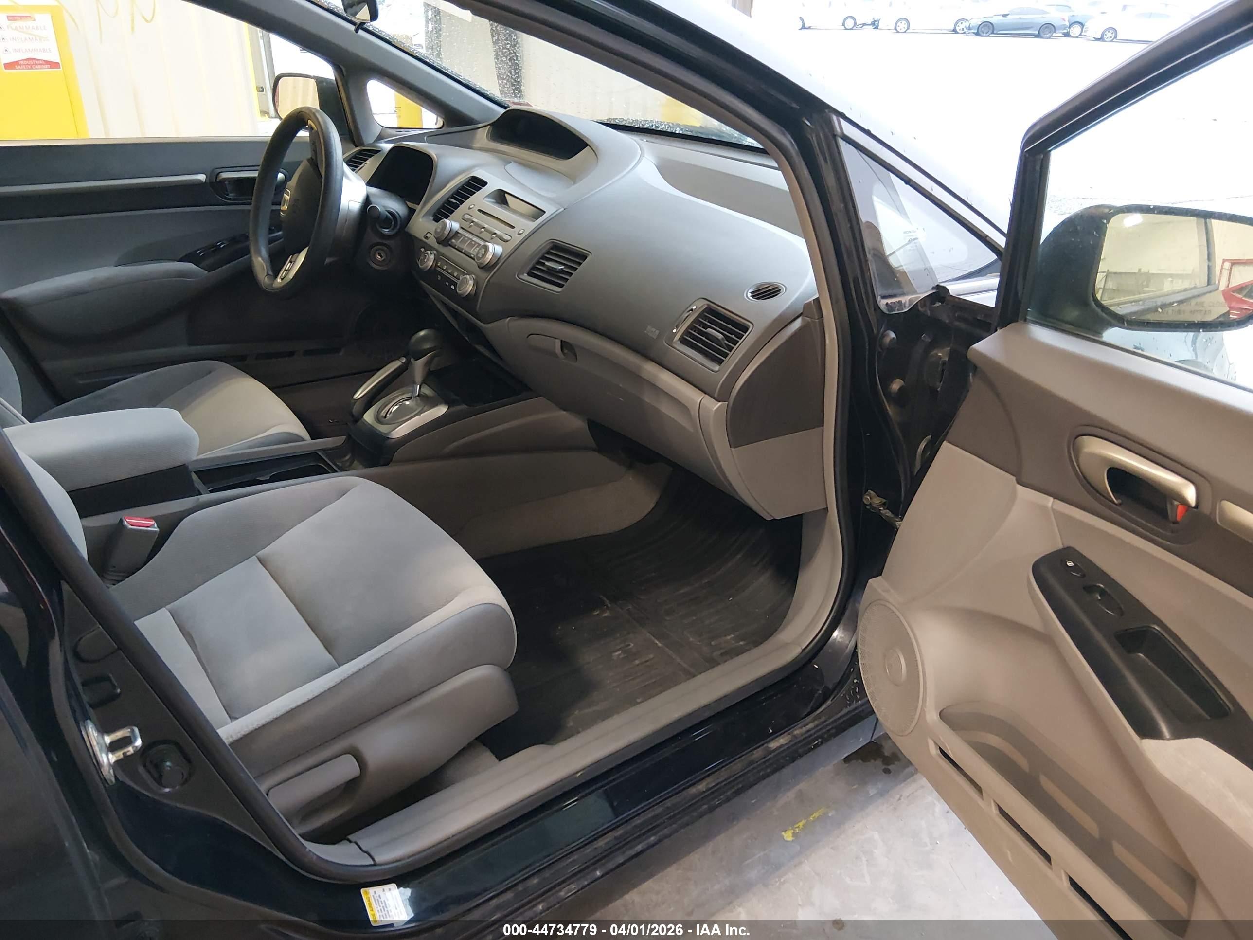 HONDA CIVIC image 5