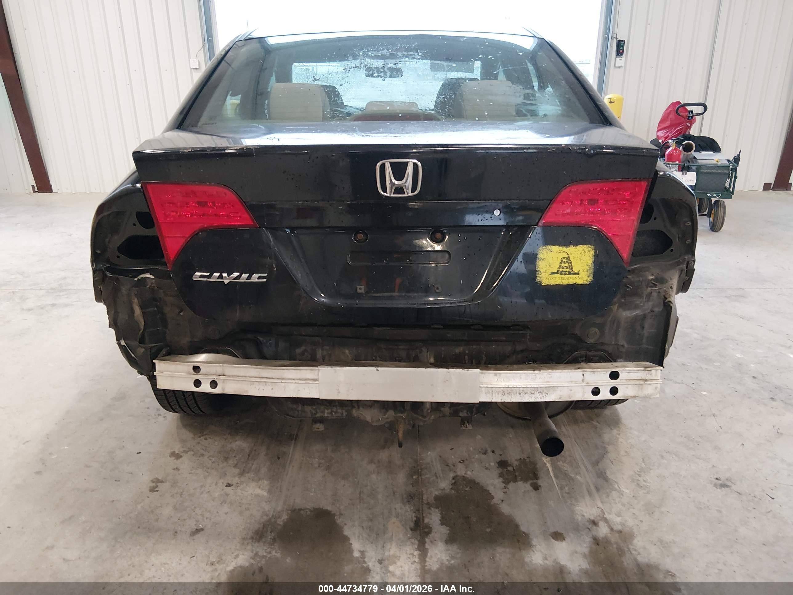 HONDA CIVIC image 6