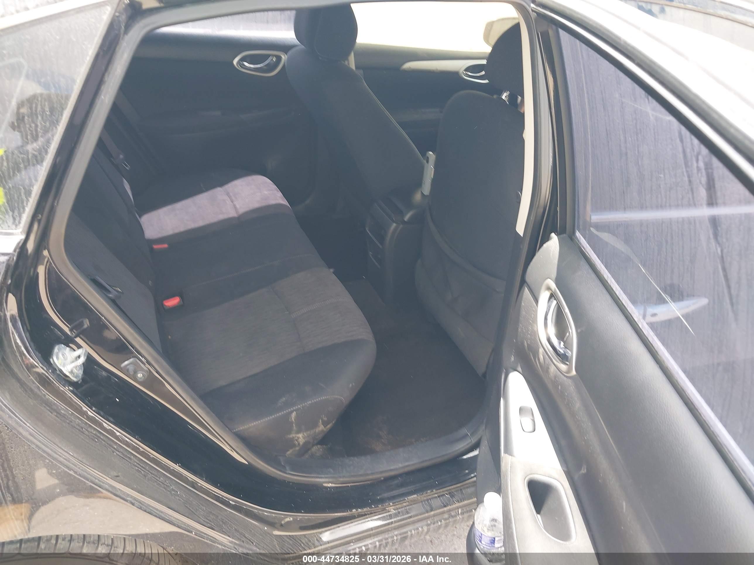 NISSAN SENTRA image 8