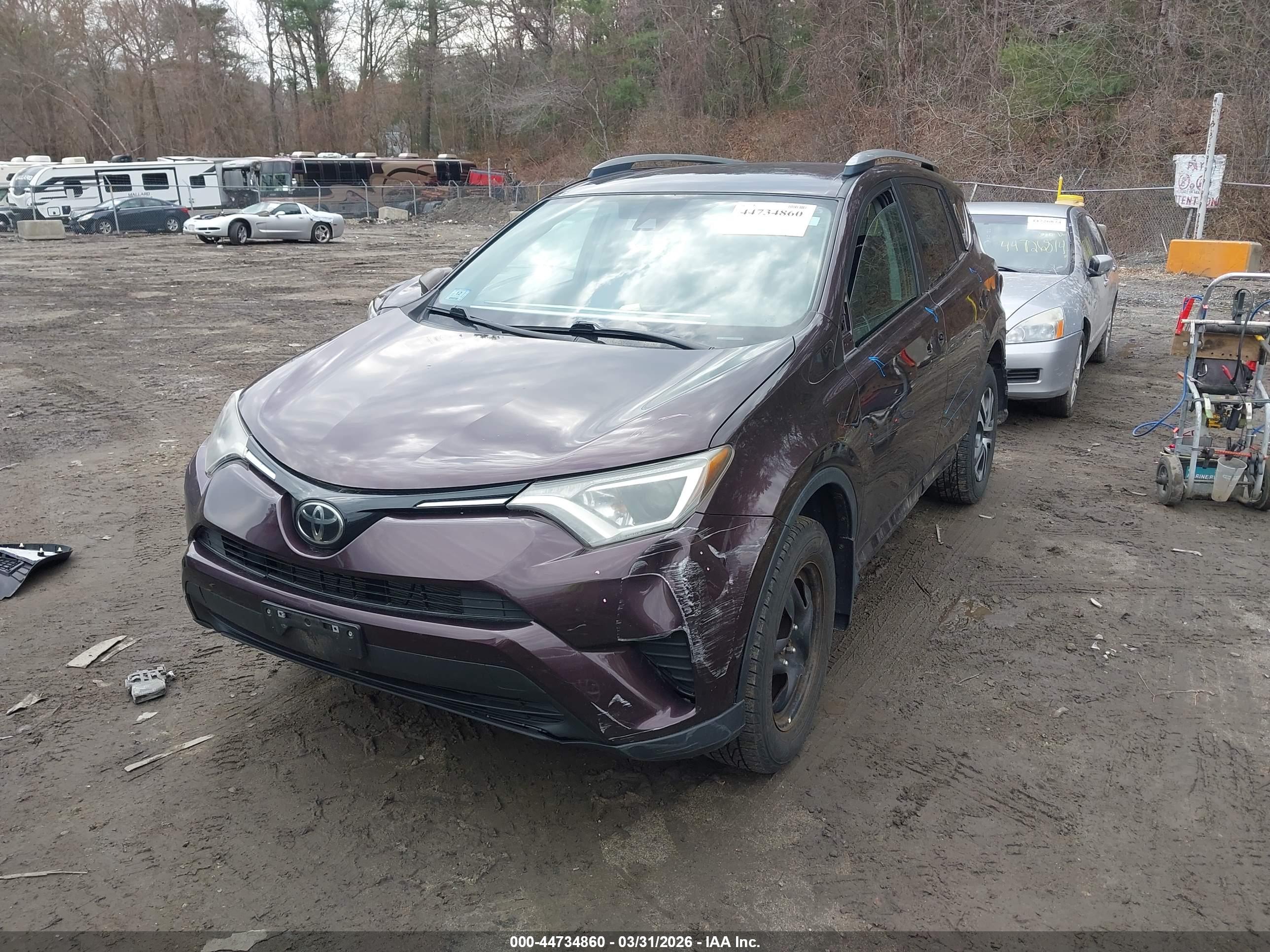 TOYOTA RAV4 image 2