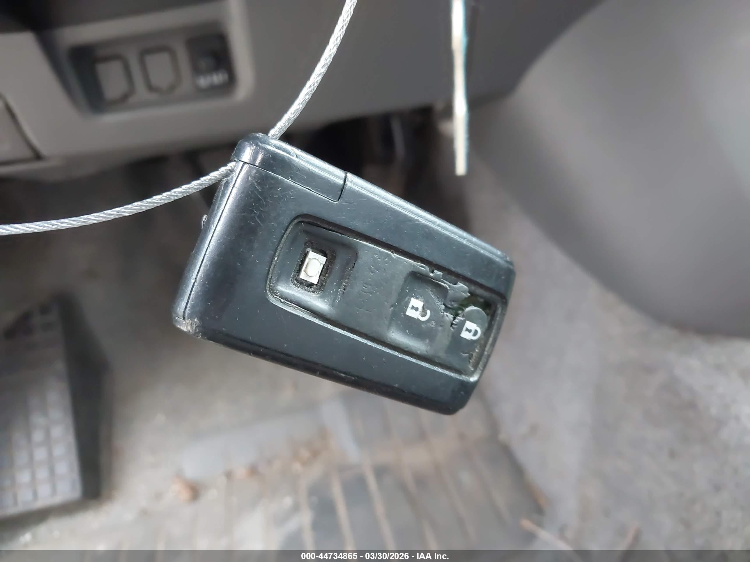 TOYOTA PRIUS image 11