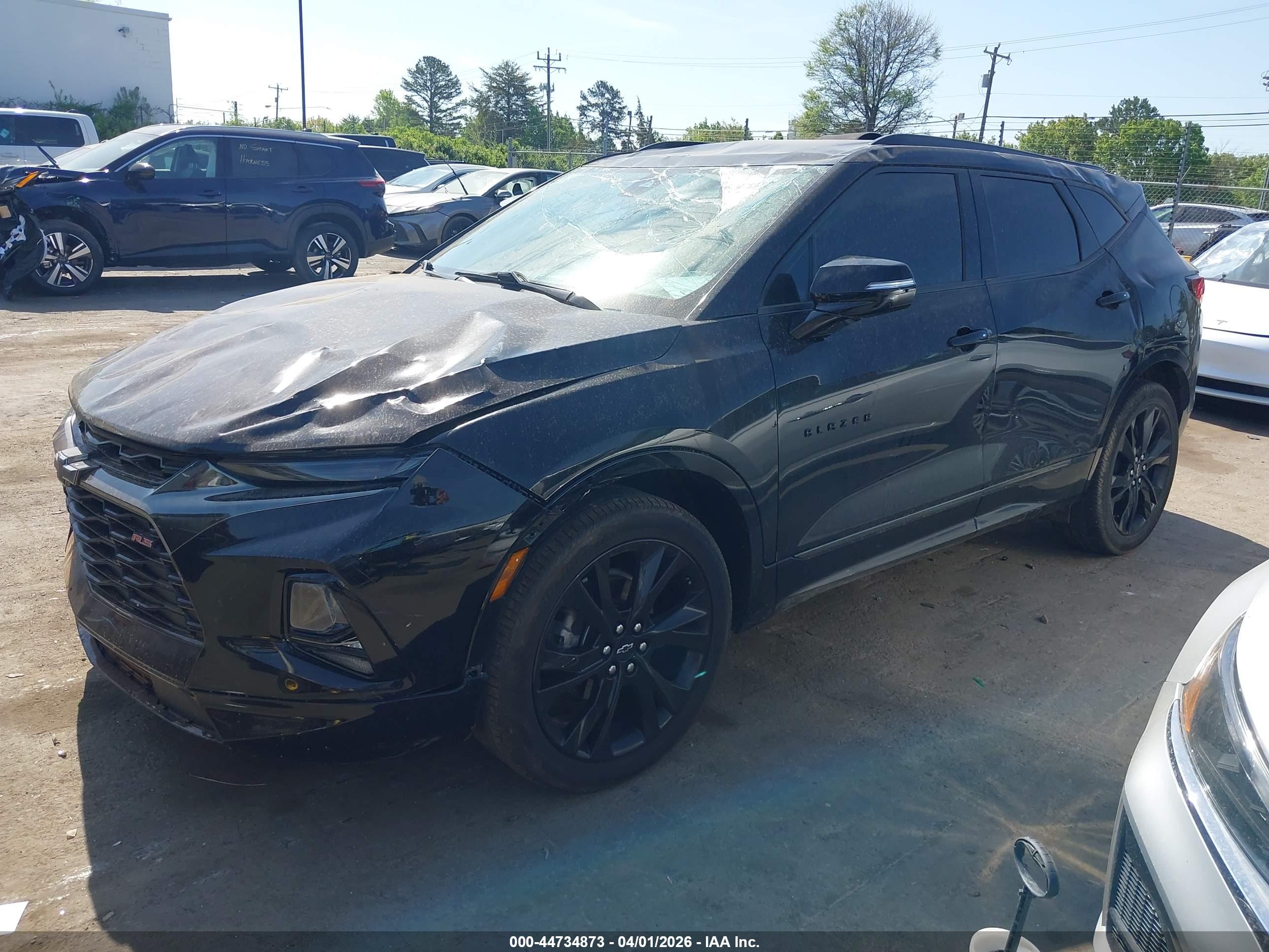 CHEVROLET BLAZER image 2