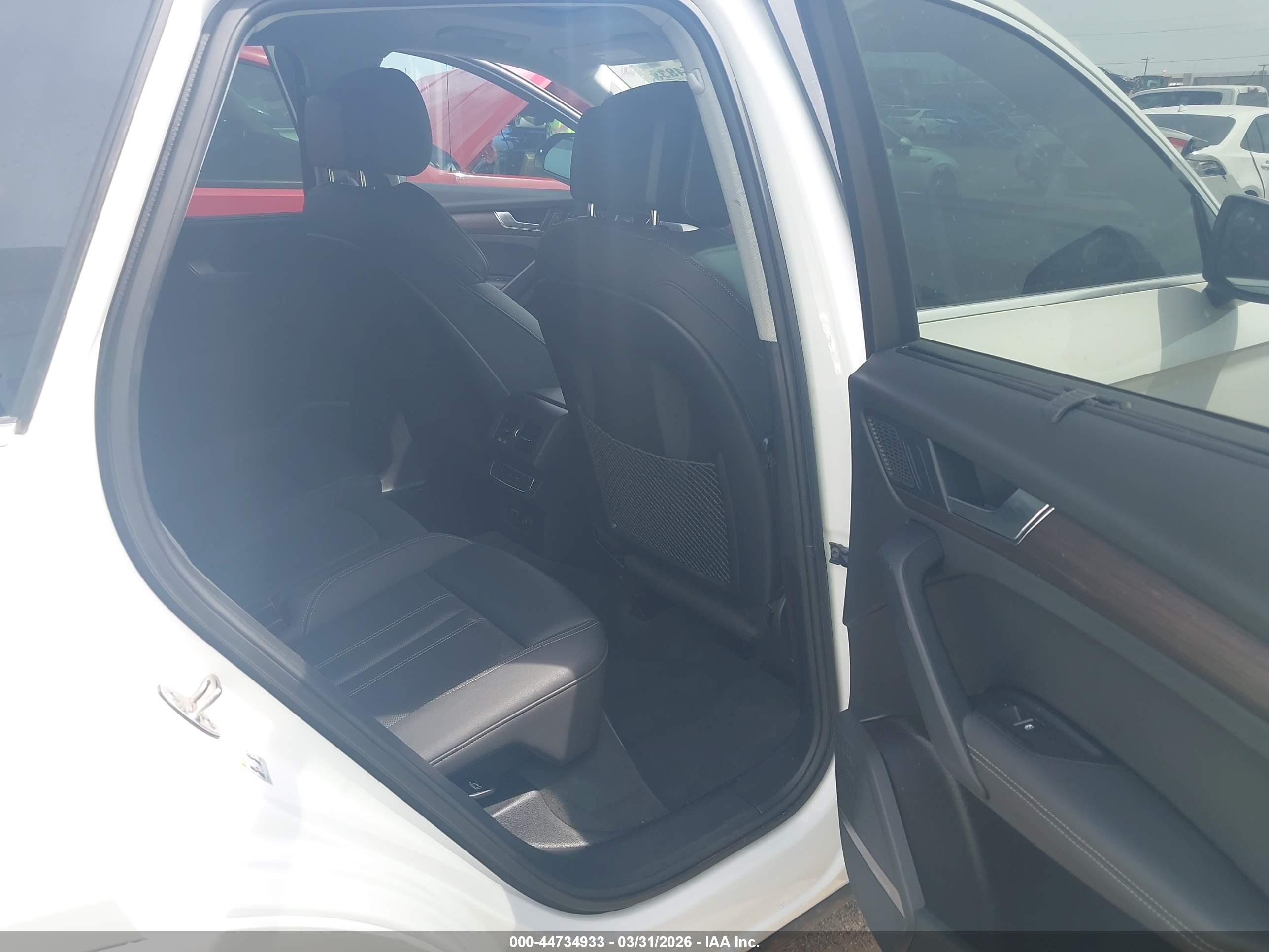 AUDI Q5 image 8