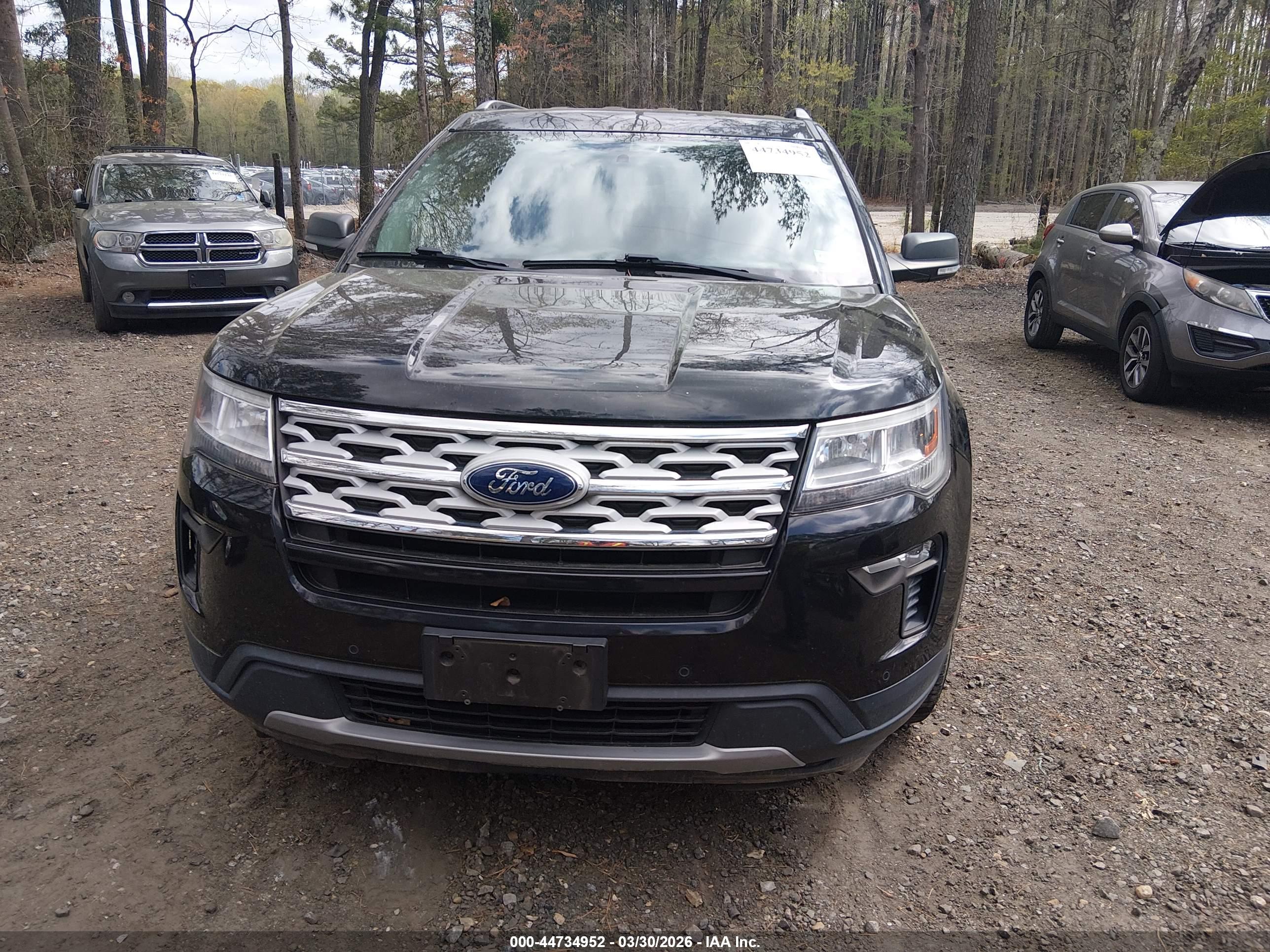 FORD EXPLORER image 6