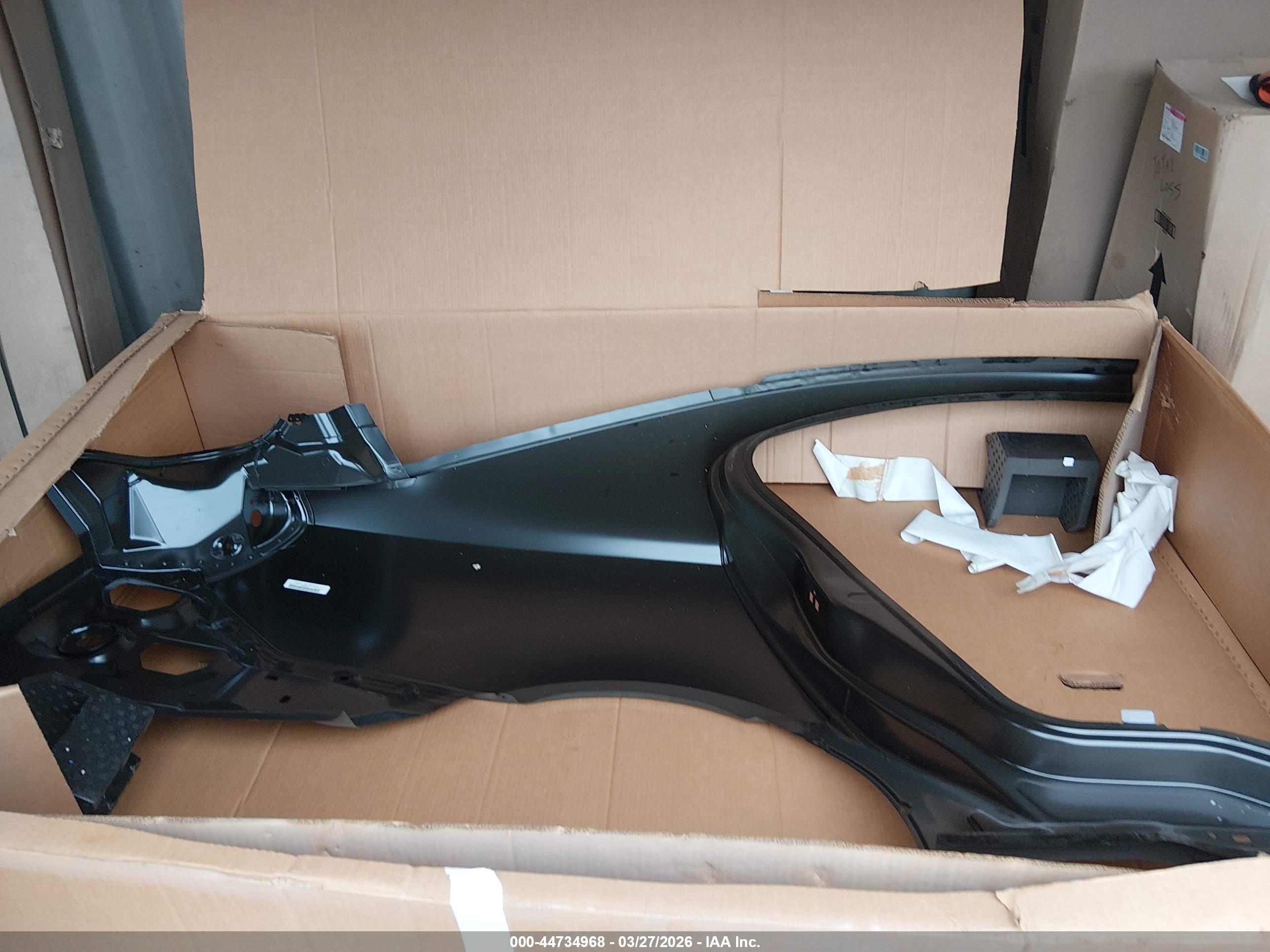 LINCOLN MKS image 4