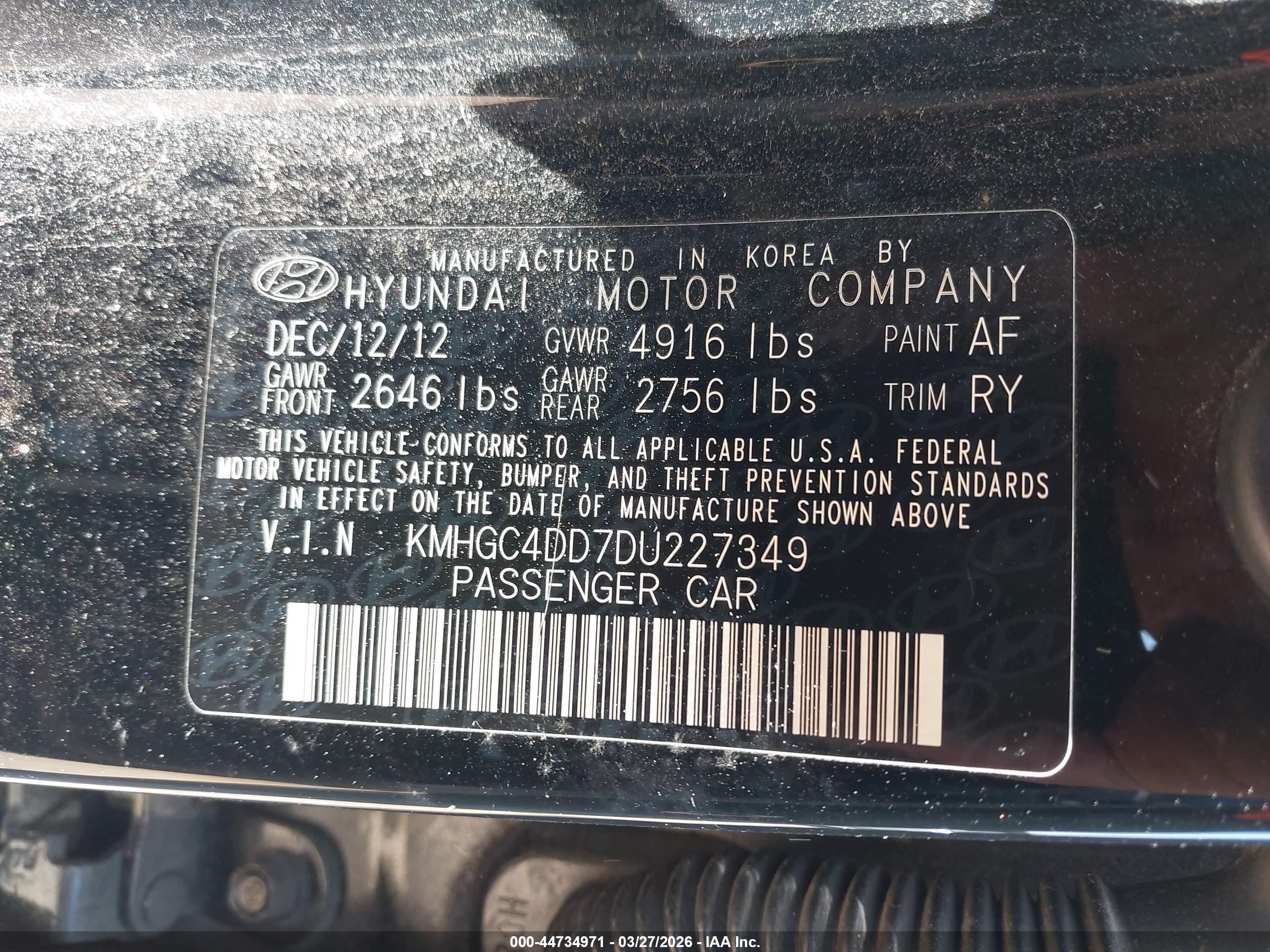 HYUNDAI GENESIS image 9