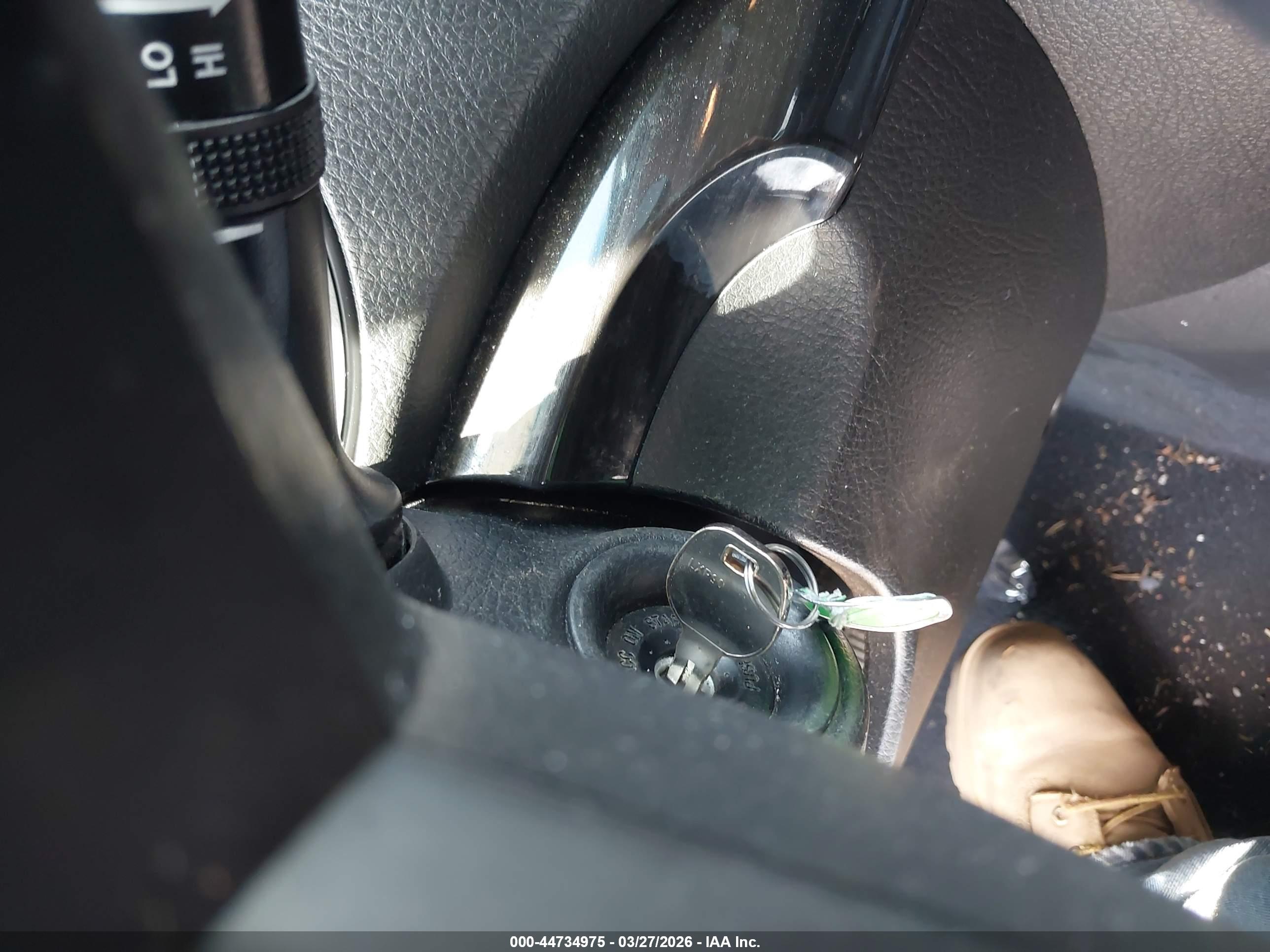 KIA SORENTO image 11