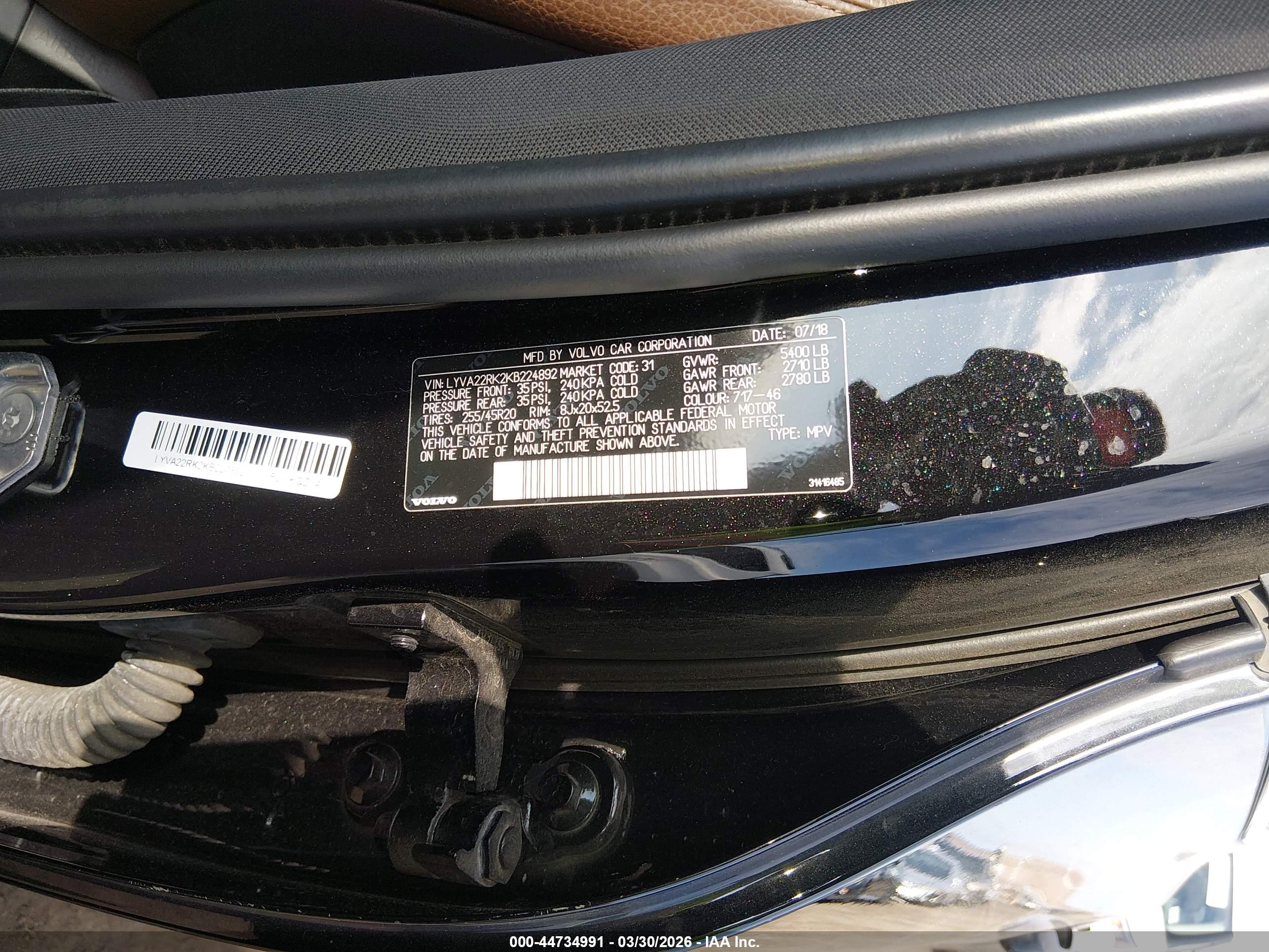 VOLVO XC60 image 9