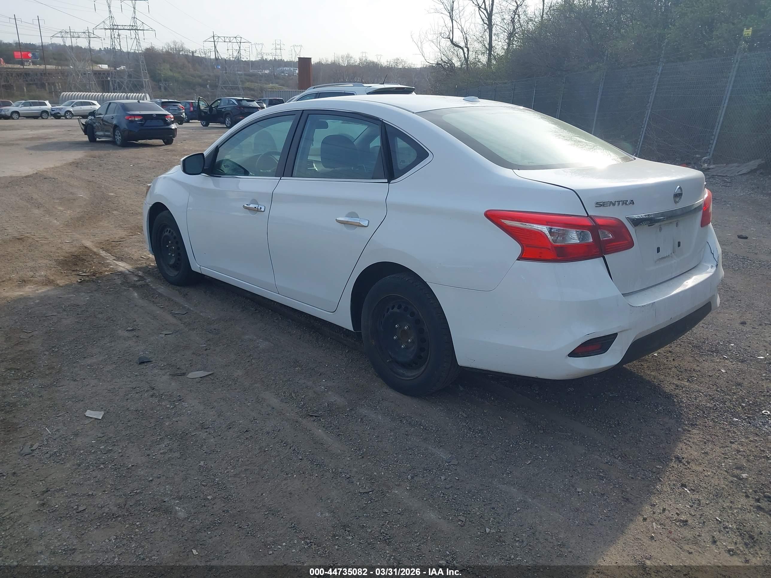 NISSAN SENTRA image 3