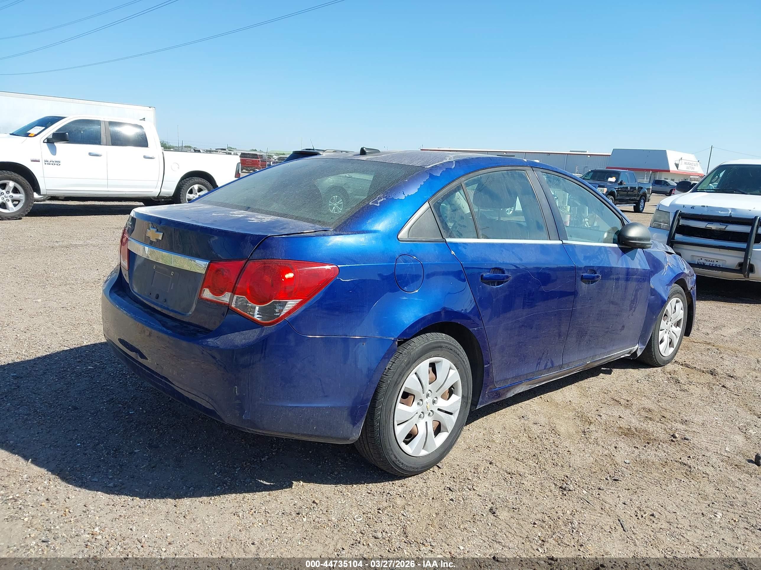 CHEVROLET CRUZE image 4