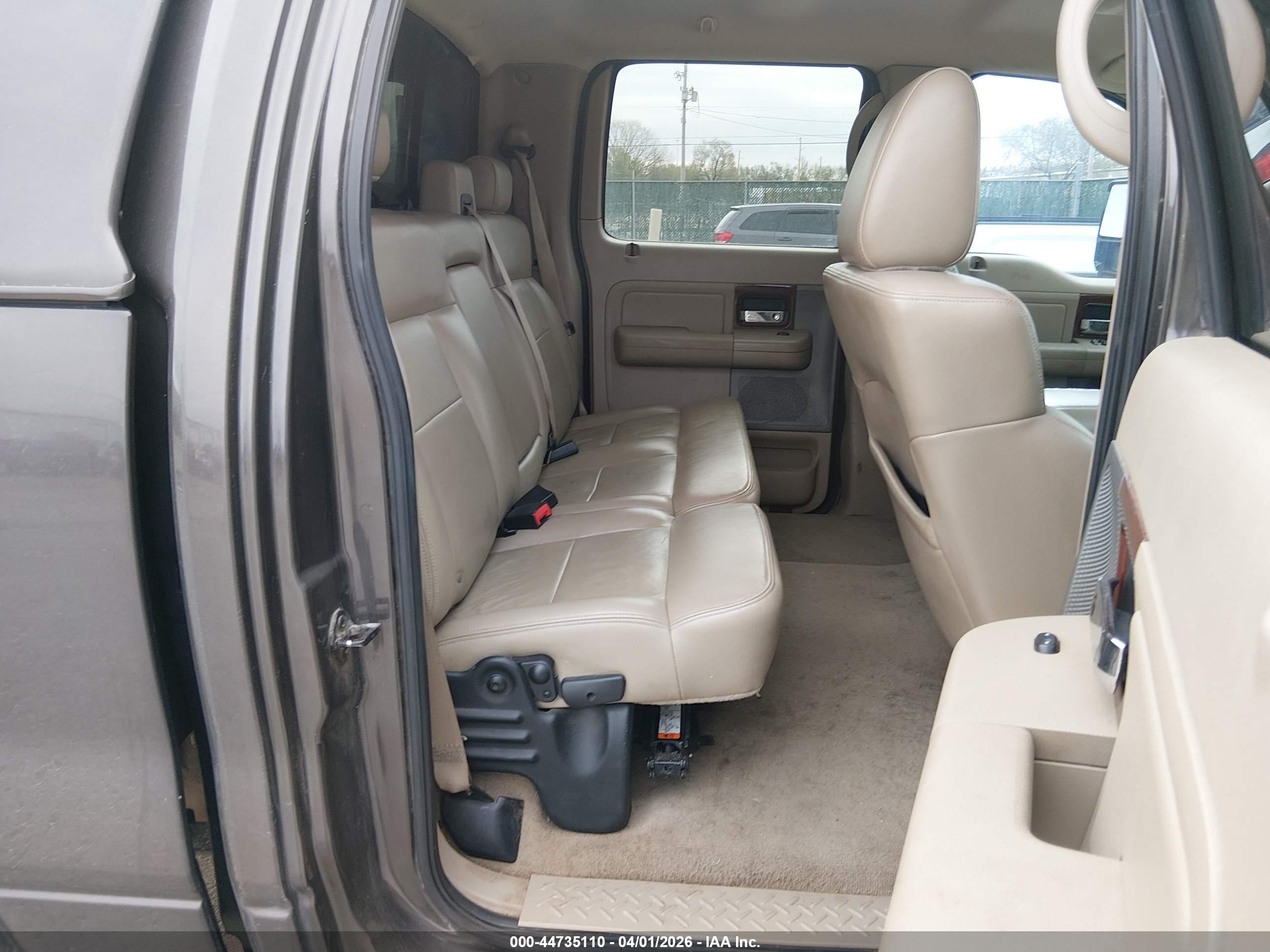 FORD F-150 image 8