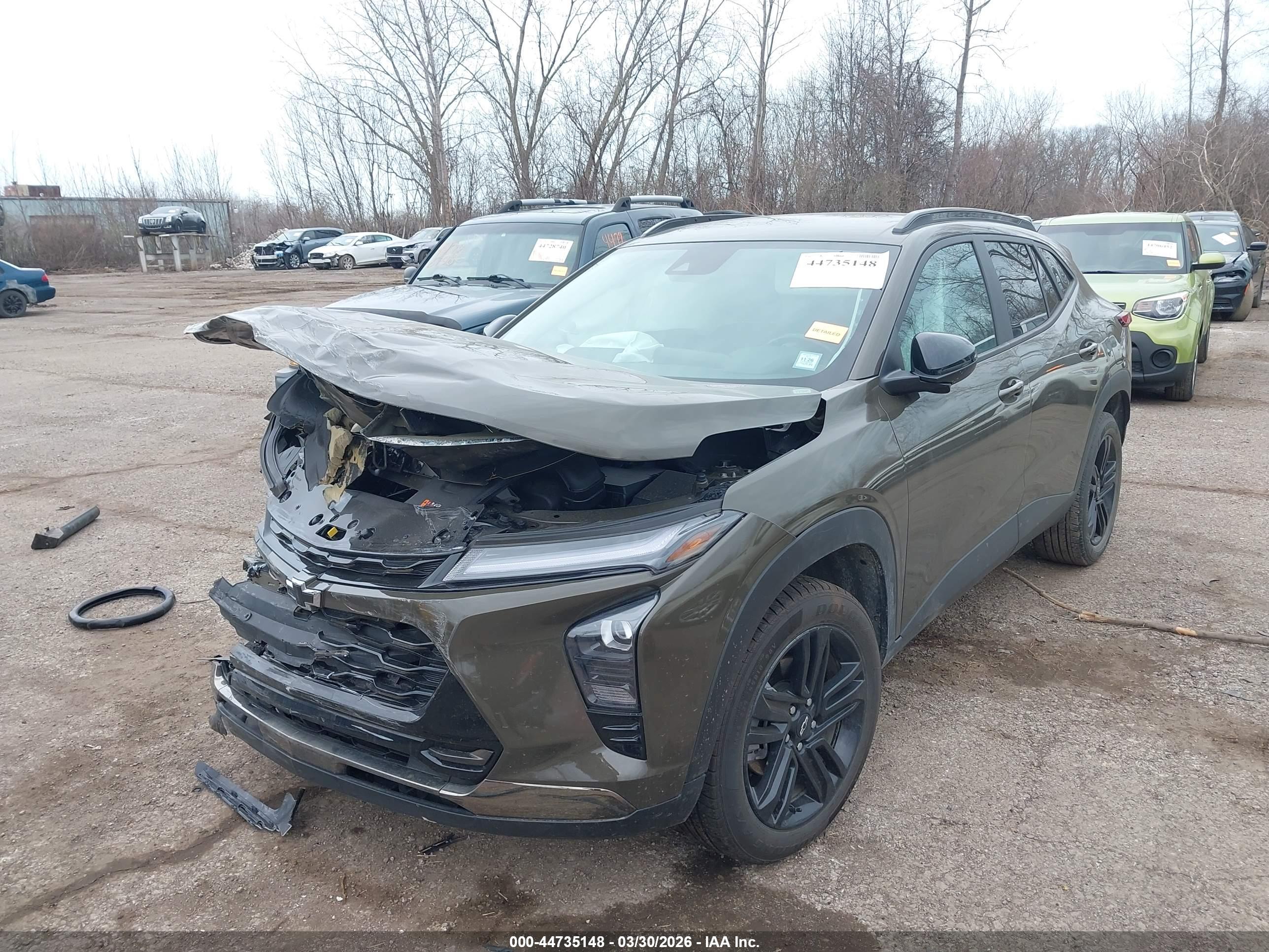 CHEVROLET TRAX image 2