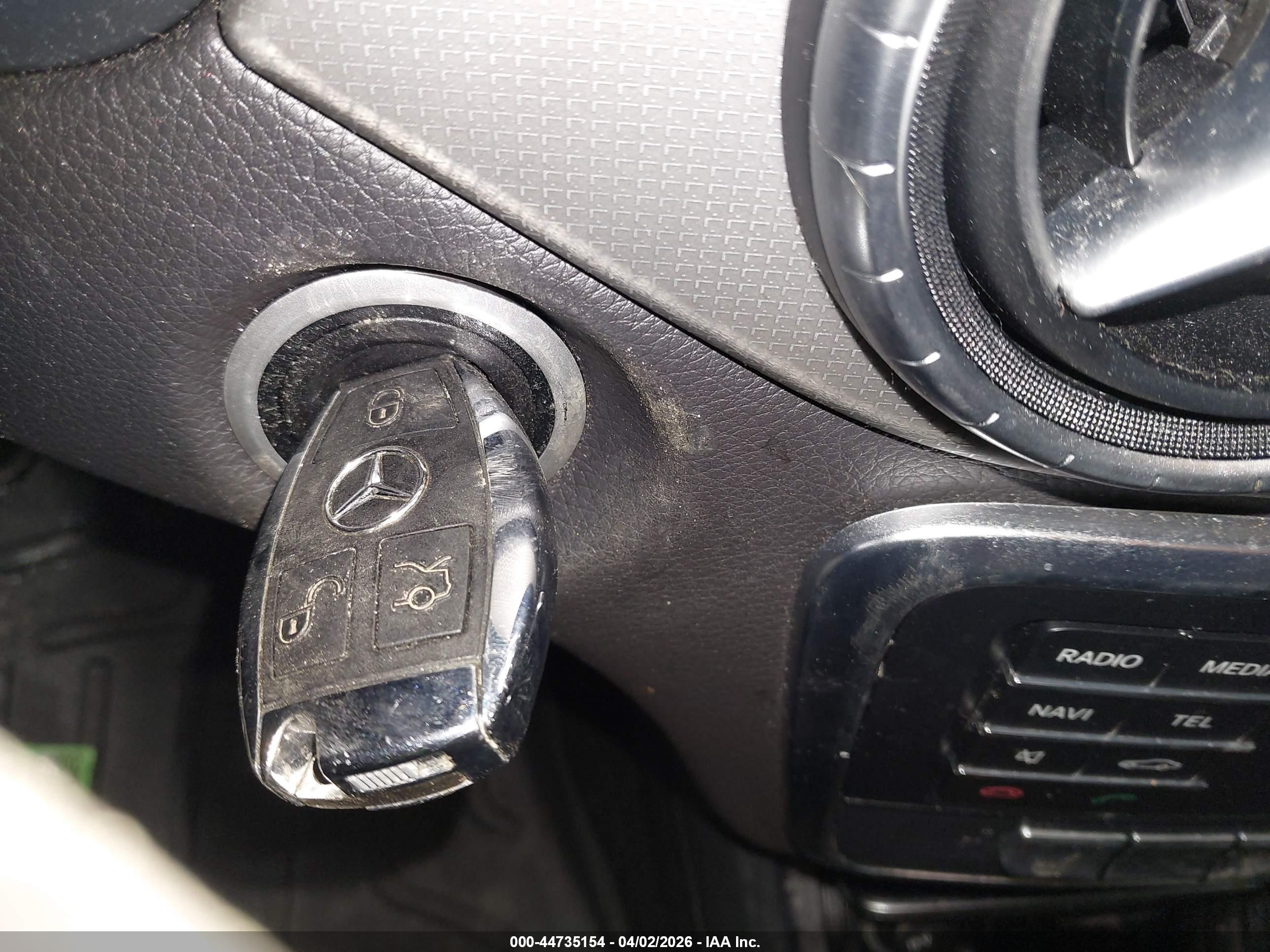 MERCEDES-BENZ CLA image 11