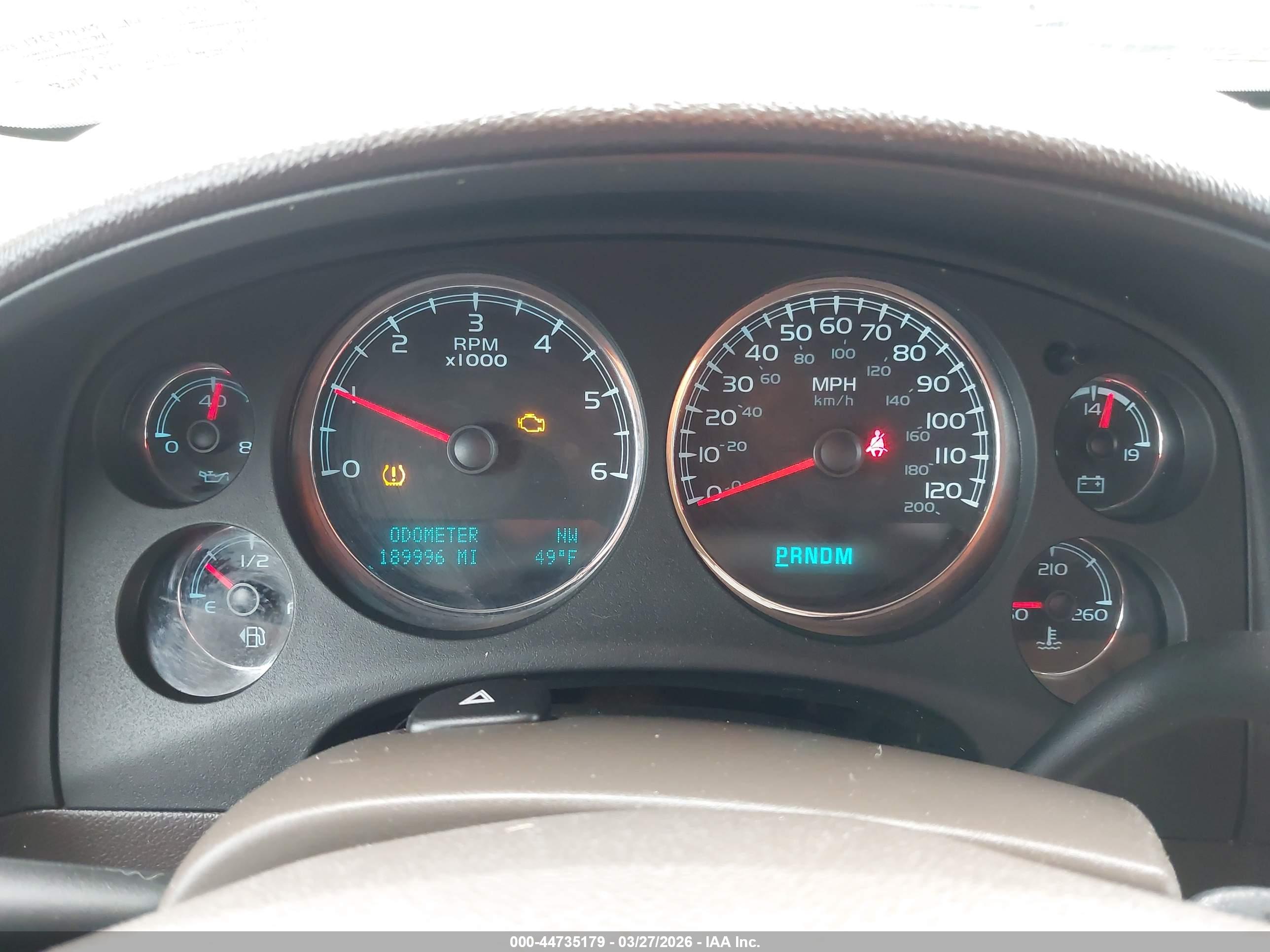 GMC YUKON image 7